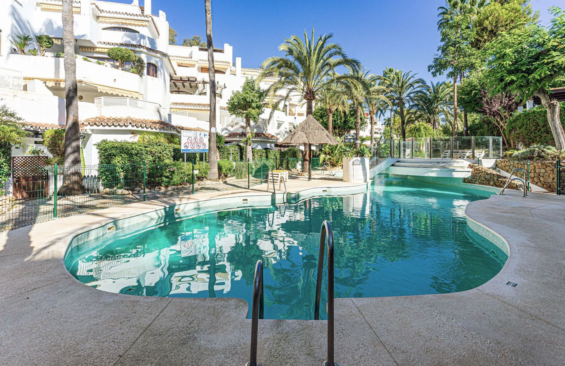 Condominium dans Marbella, Andalousie 11917680