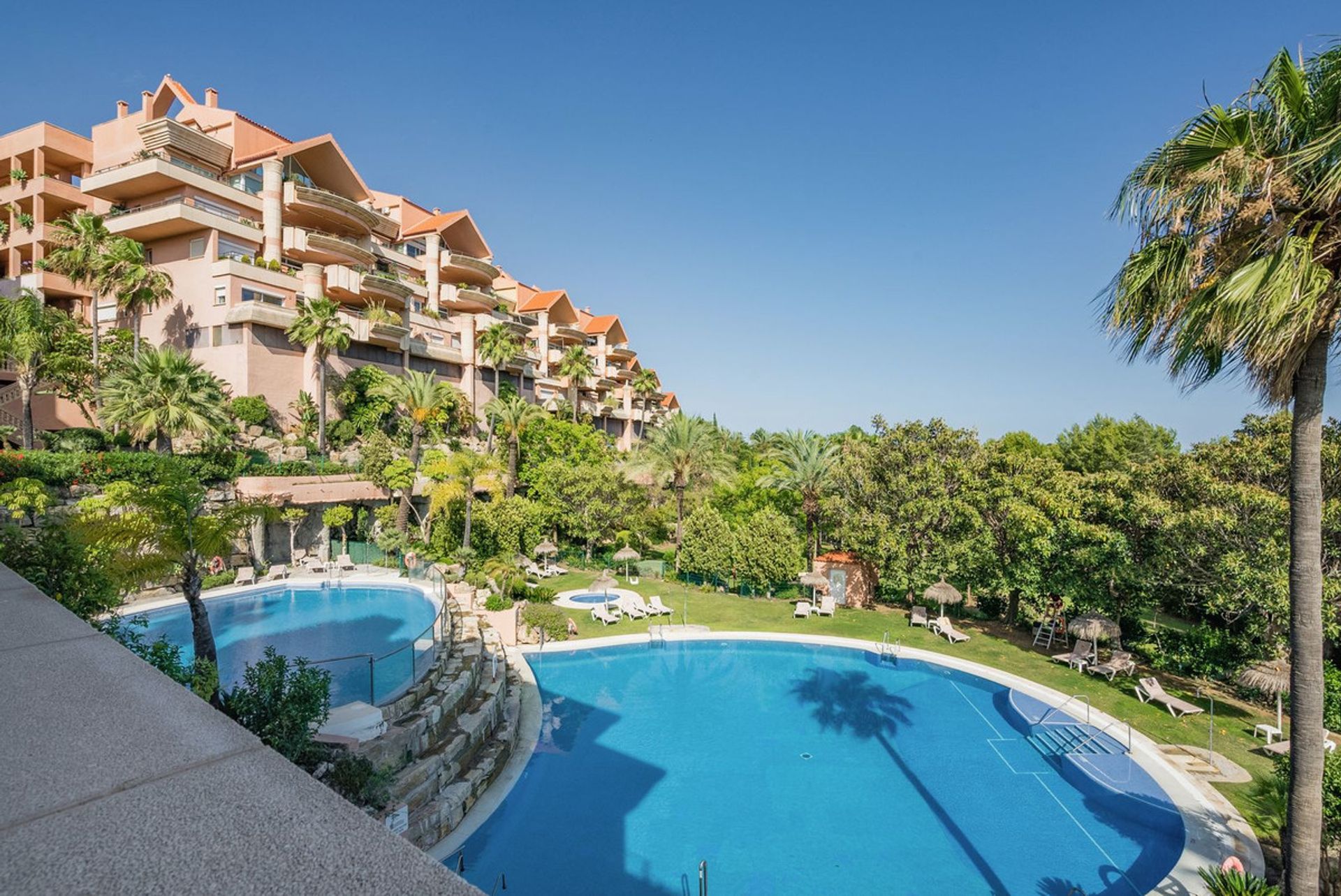 Condominio en Marbella, Andalucía 11917860