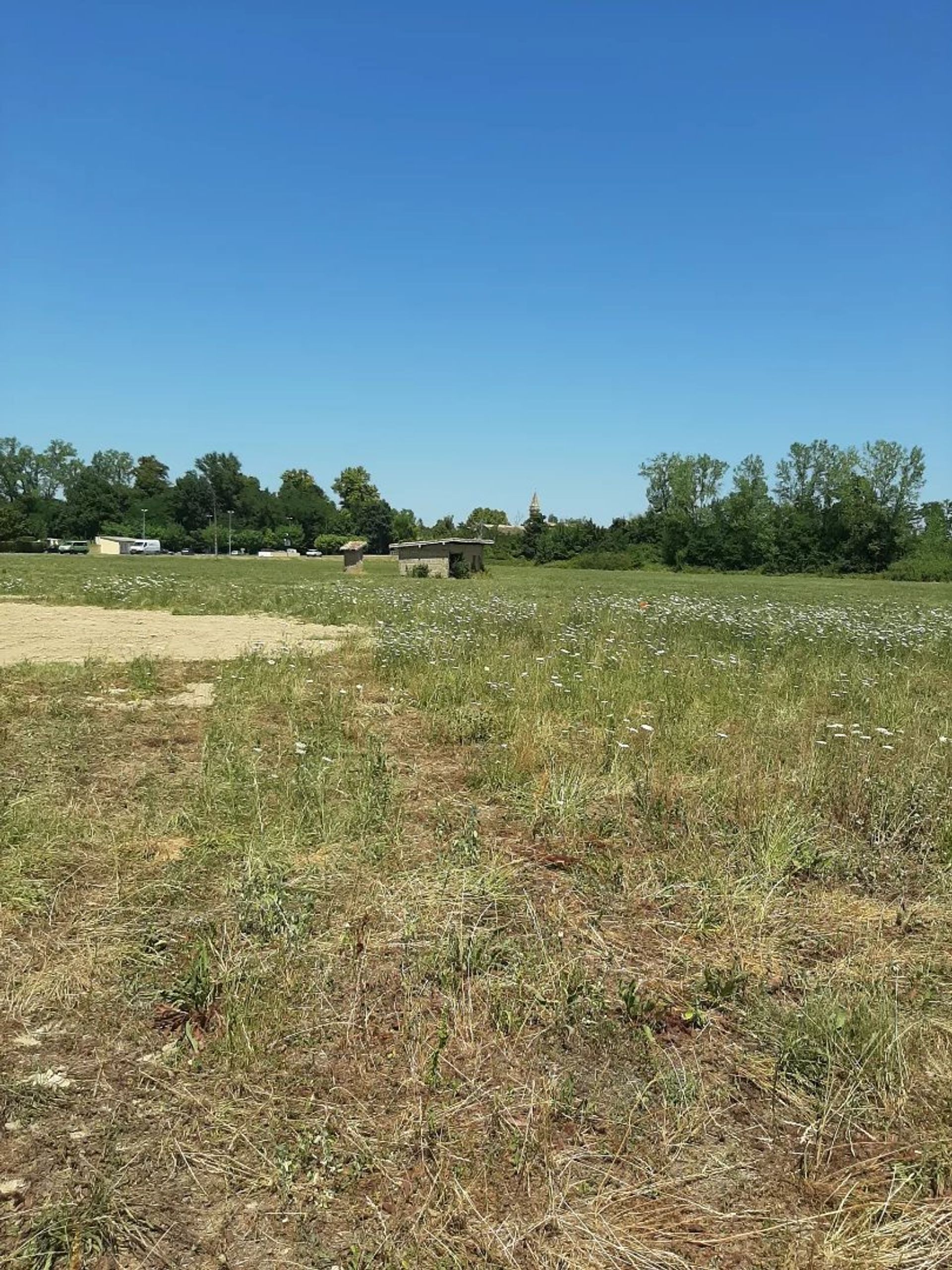 Tierra en Saint-Étienne-de-Tulmont, Tarn-et-Garonne 11921397