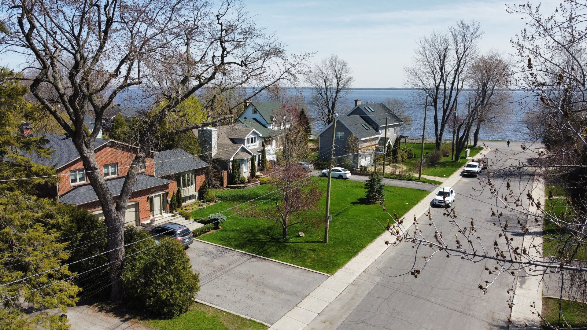 Huis in Pointe-Claire, 7 Avenue Lakeside 11921535