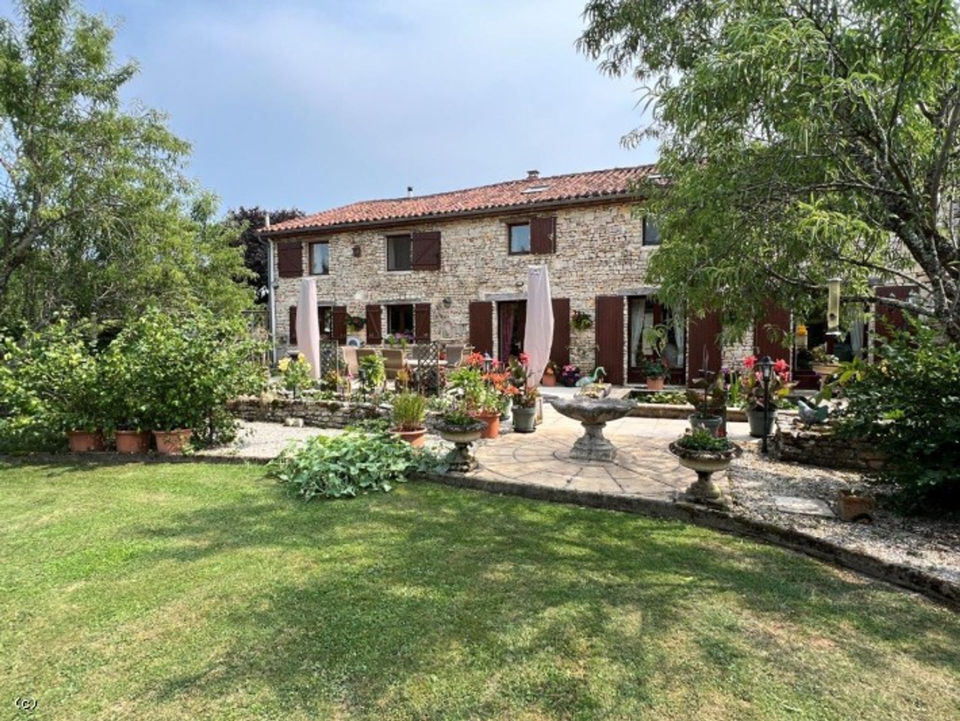 casa no Mansle, Nouvelle-Aquitaine 11922077