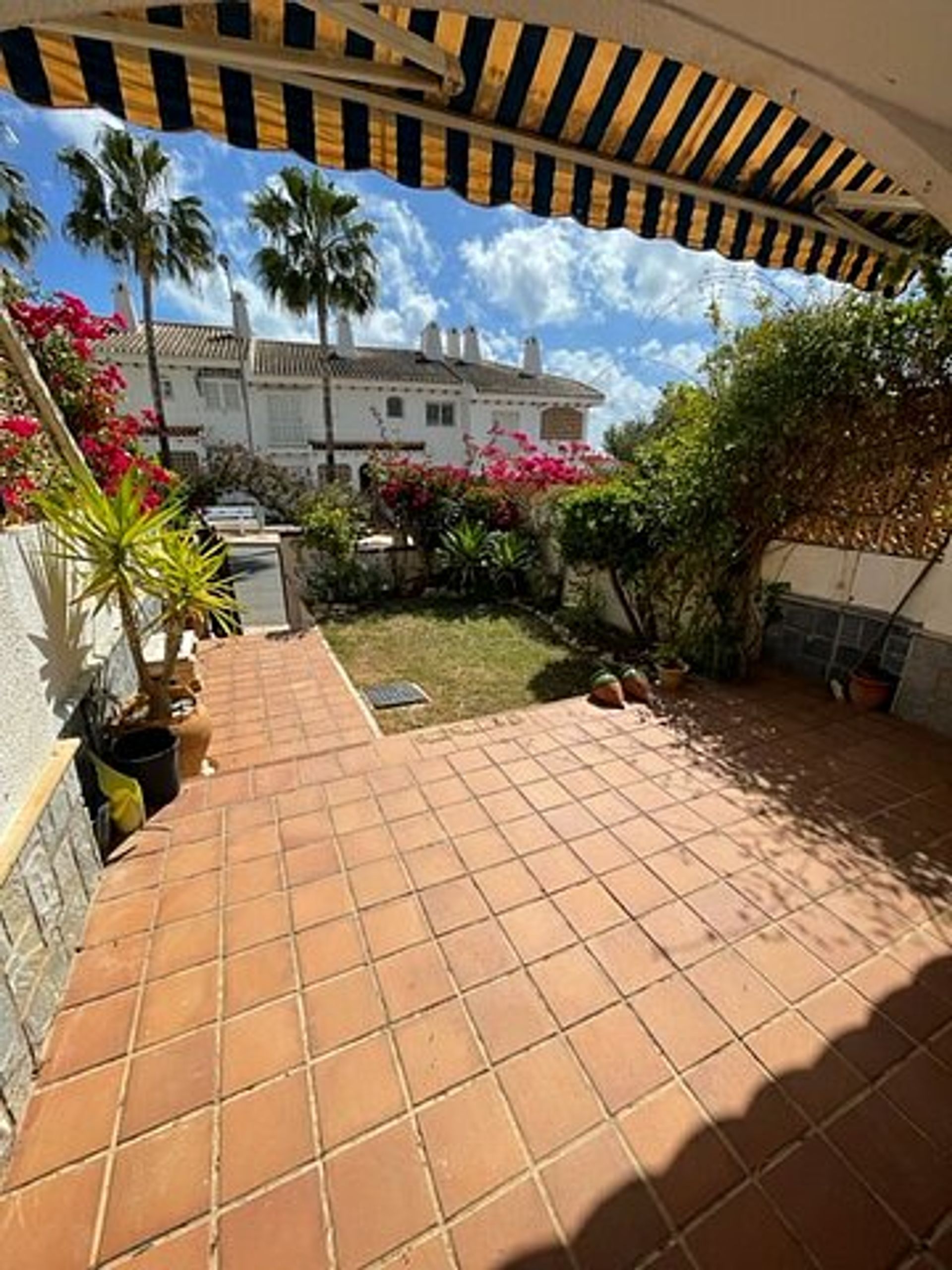 House in Alacant, Comunitat Valenciana 11922471