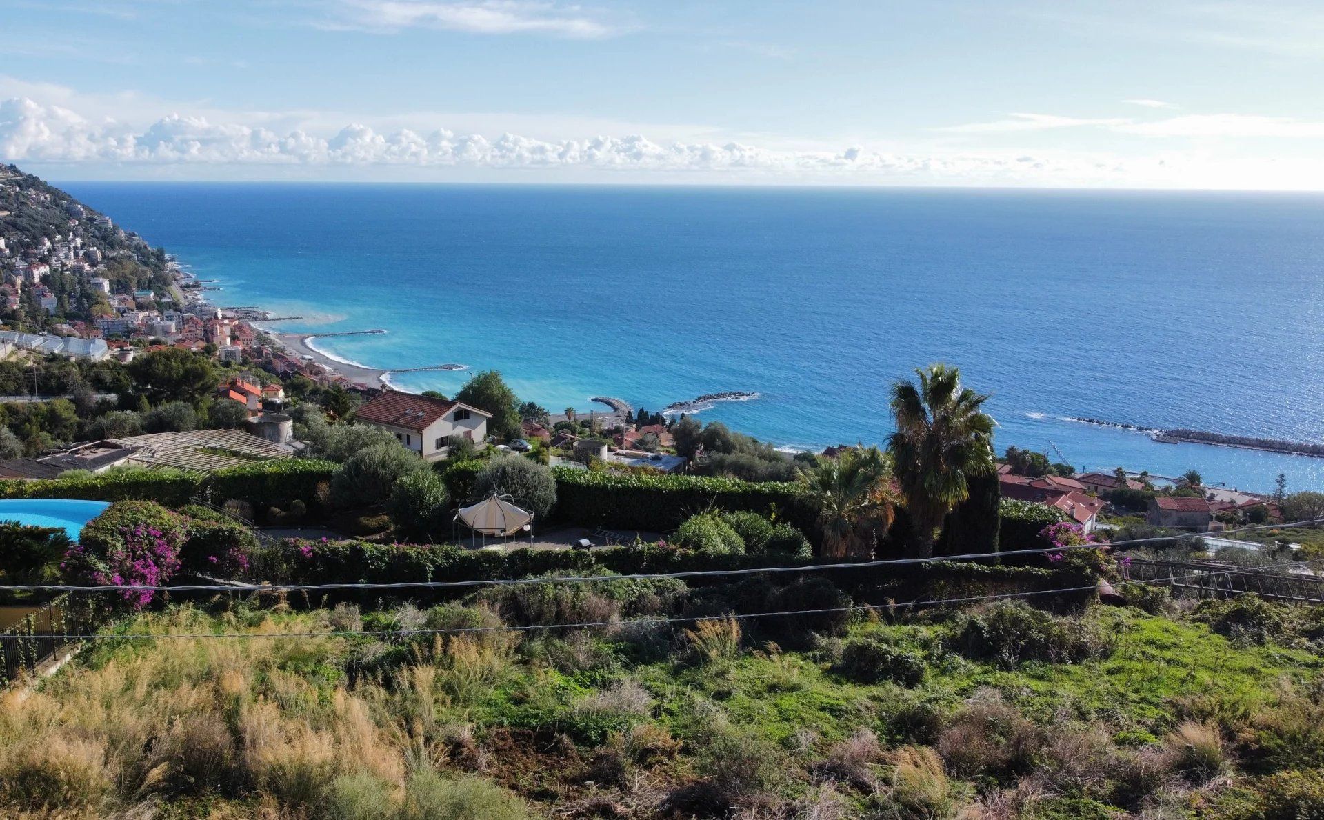 casa en Ospedaletti, Liguria 11923389