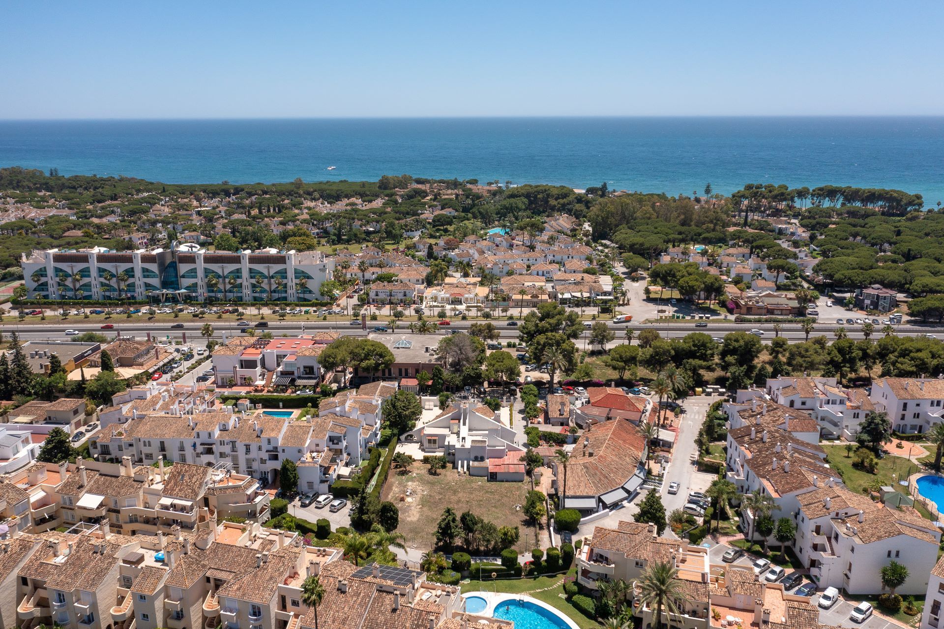 Land im El Paraíso, Andalucía 11924257