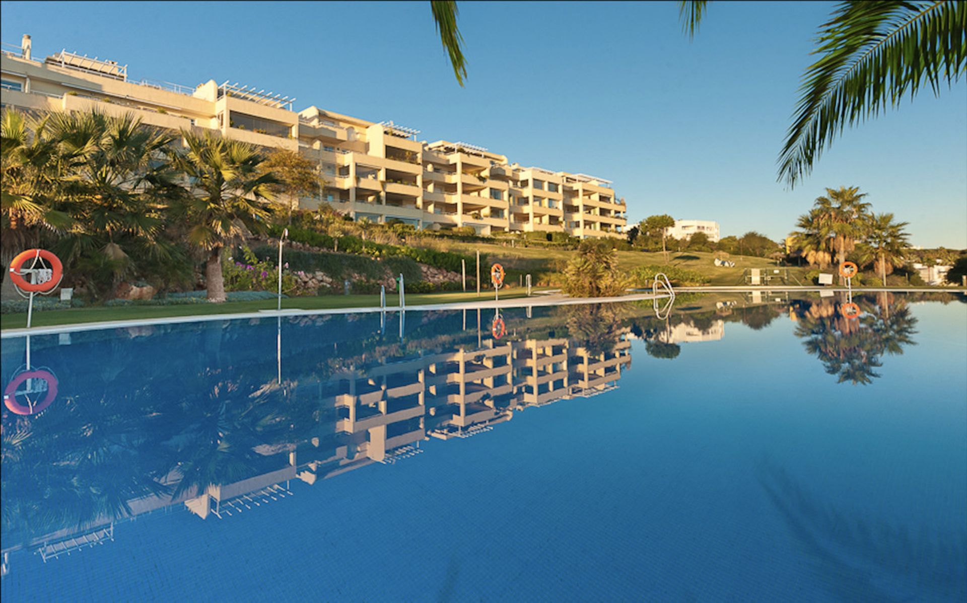 Condominium dans Marbella, Andalucía 11924654