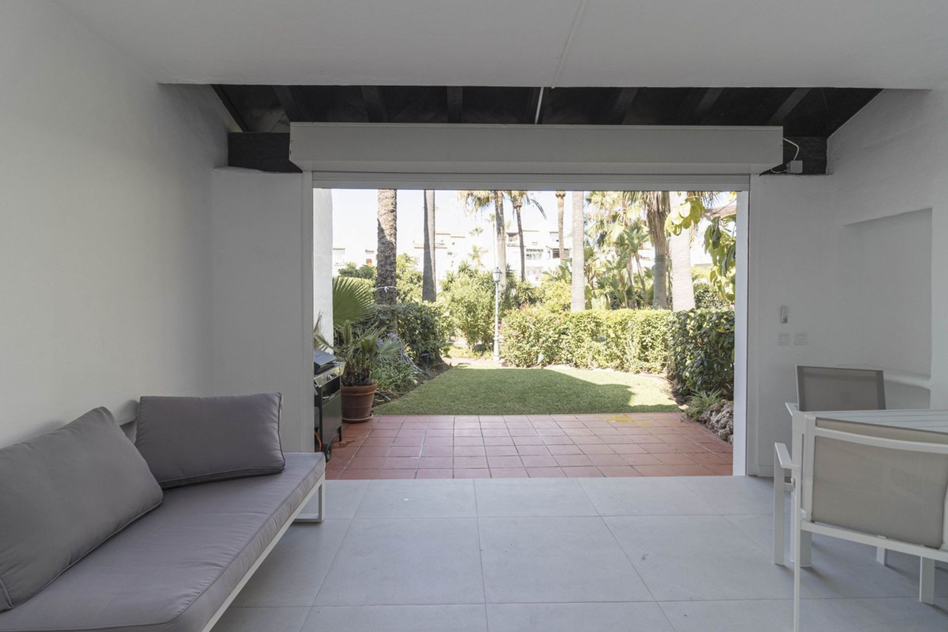 rumah dalam Estepona, Andalucía 11924774