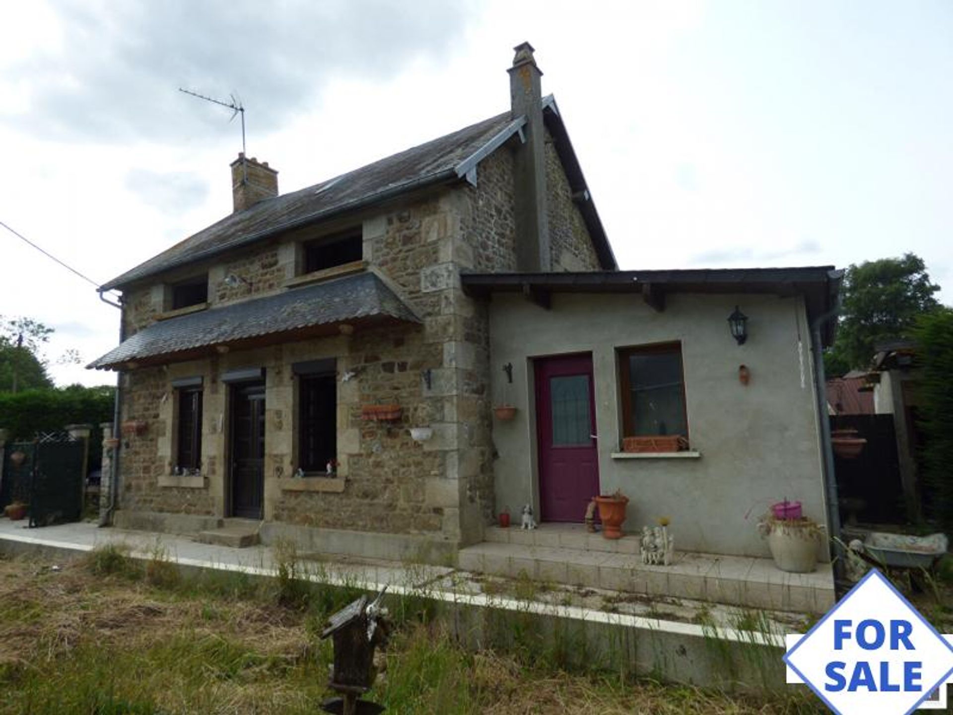 rumah dalam Saint-Denis-sur-Sarthon, Normandy 11926557