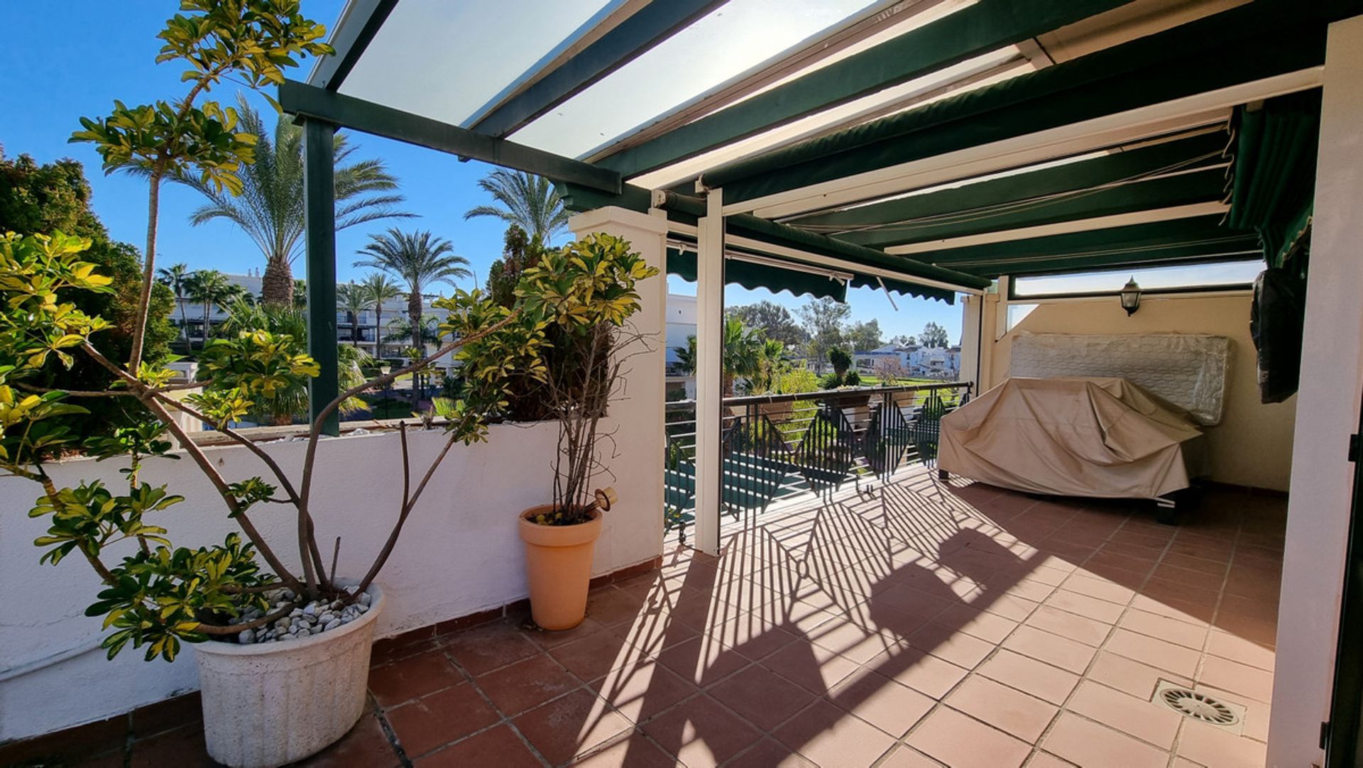 Condominium dans Marbella, Andalousie 11926820