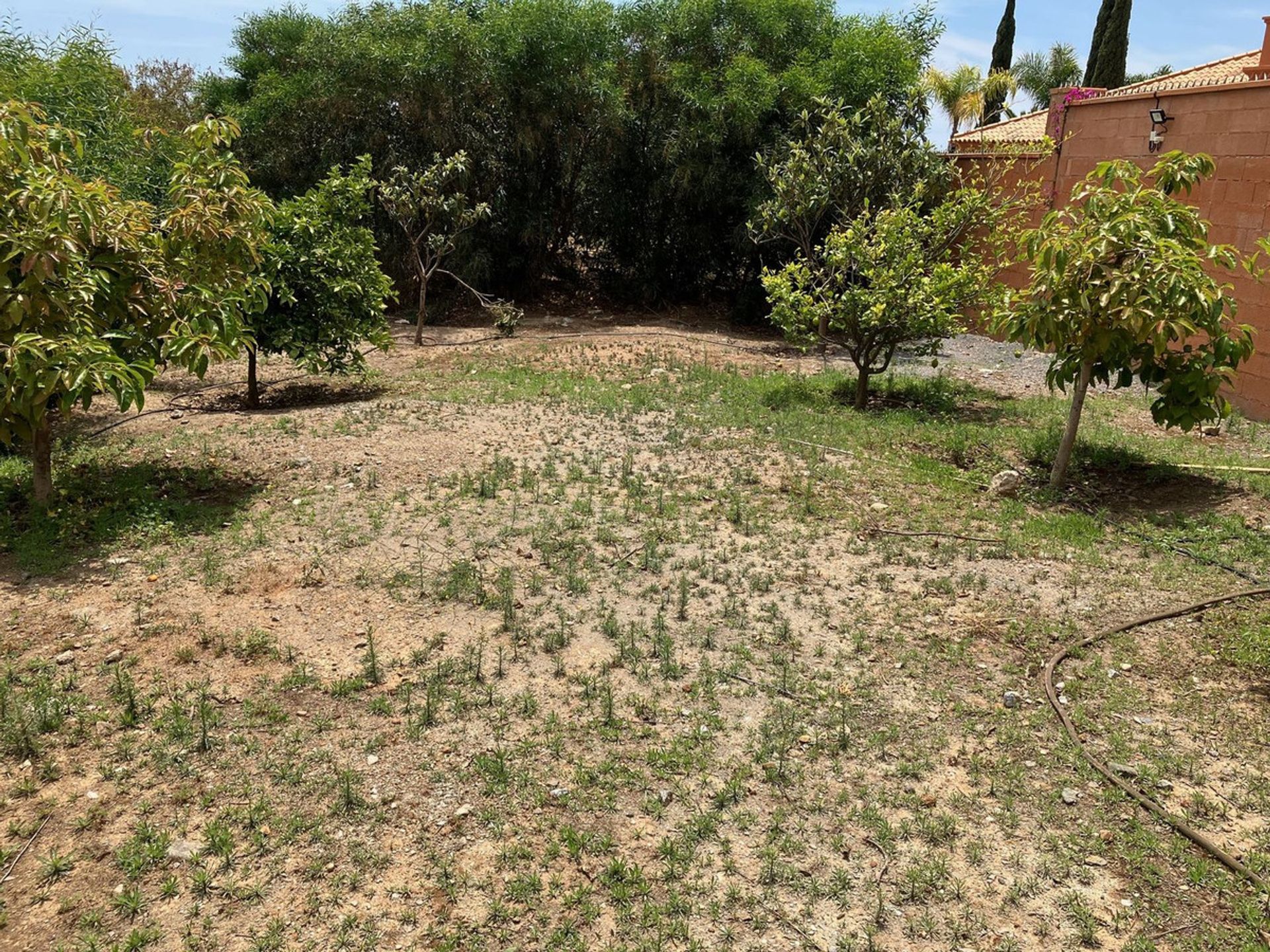 Land in Marbella, Andalucía 11926856