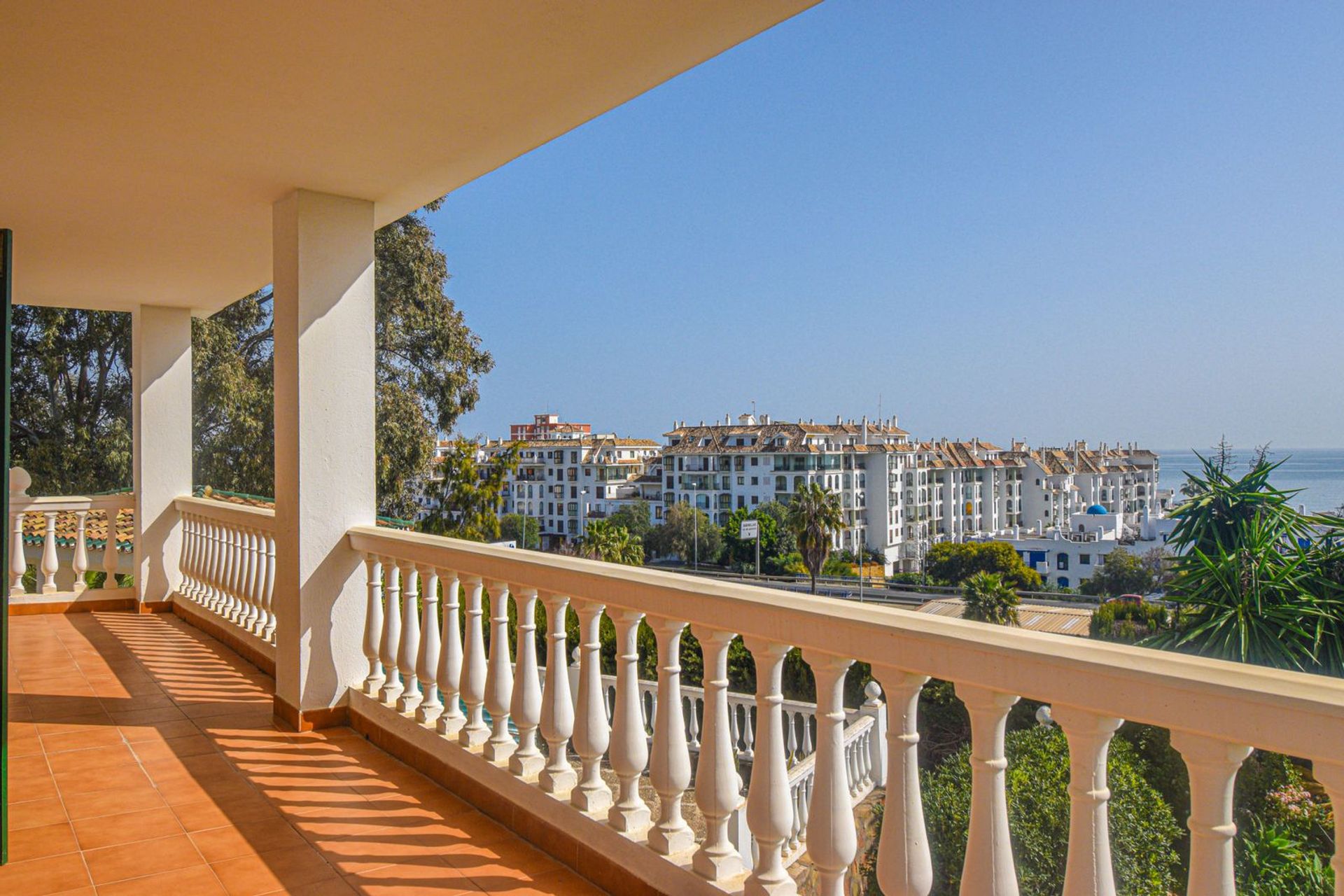 Hus i Castillo de Sabinillas, Andalusien 11926942