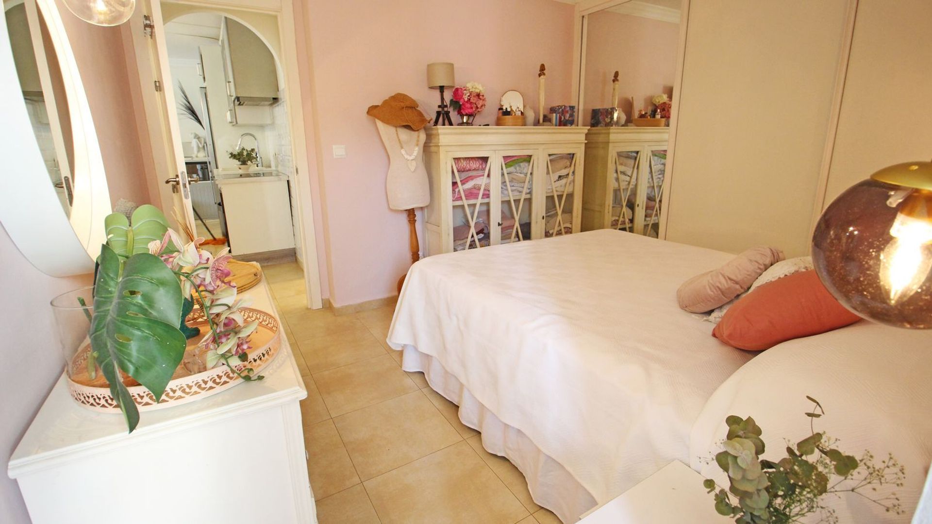 Osakehuoneisto sisään Marbella, Andalucía 11927008