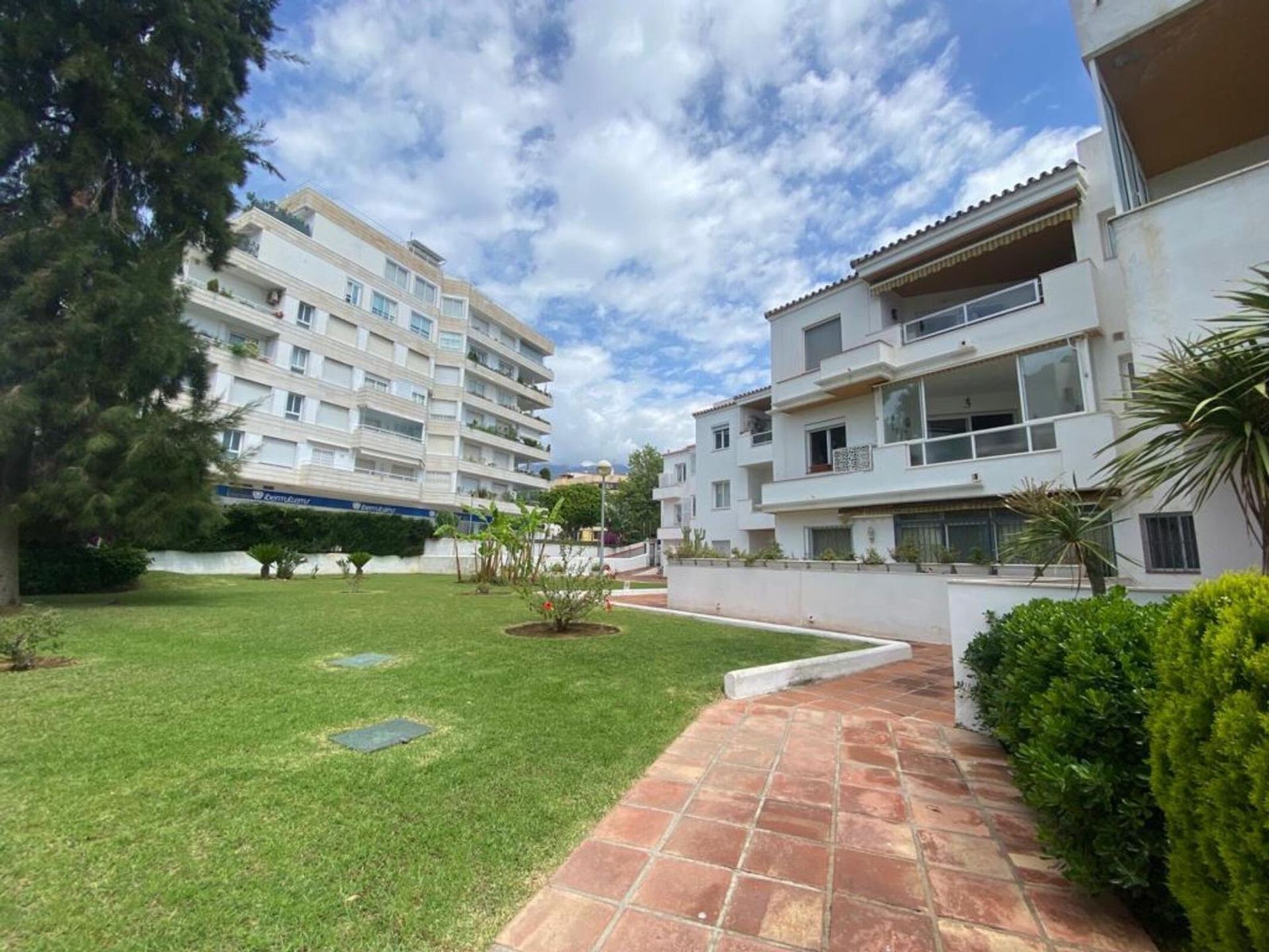 Condominio nel Marbella, Andalucía 11927010