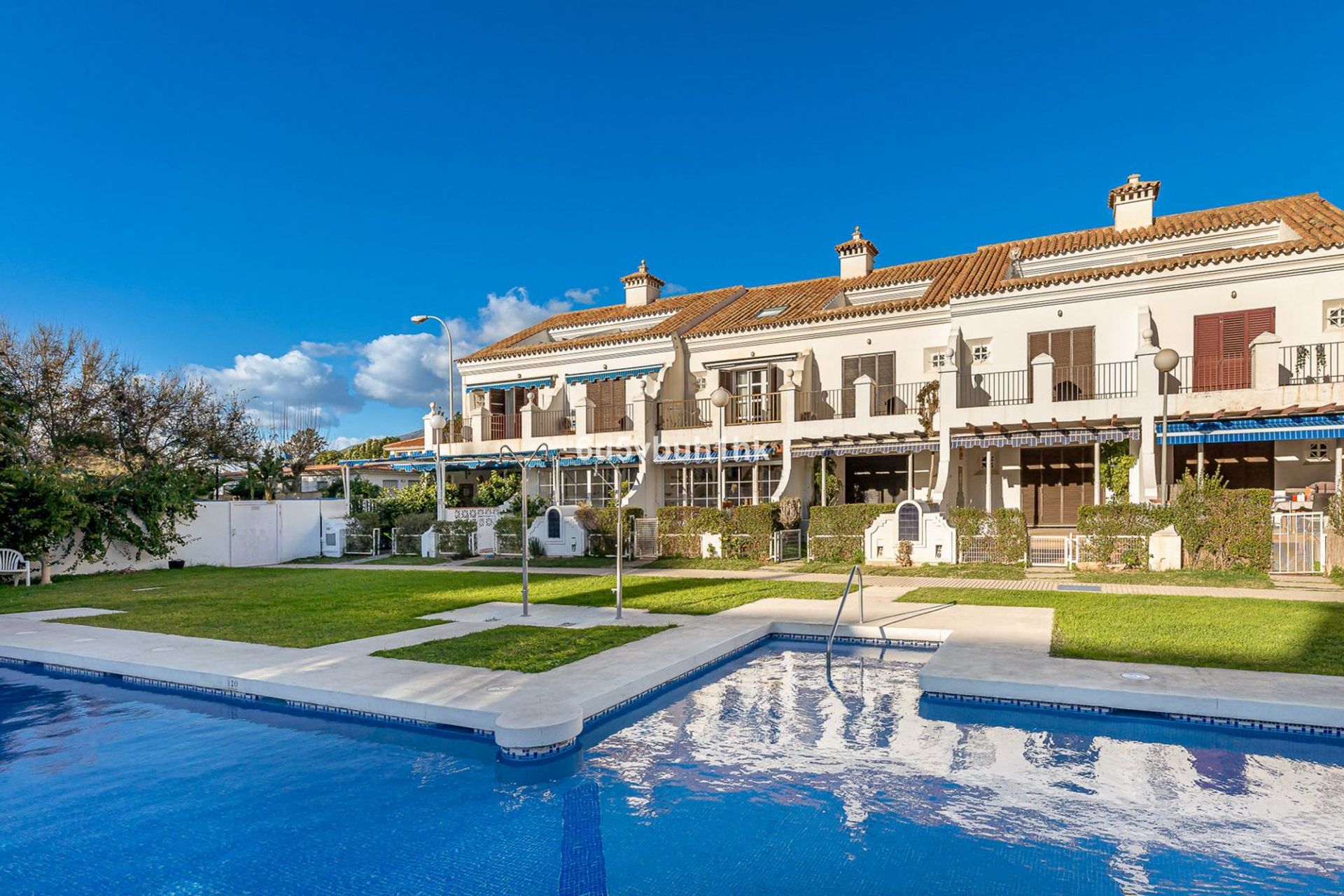 Casa nel Fuengirola, Andalusia 11927025