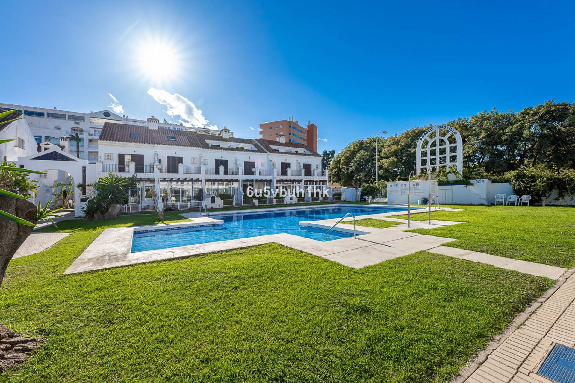 Casa nel Fuengirola, Andalusia 11927025