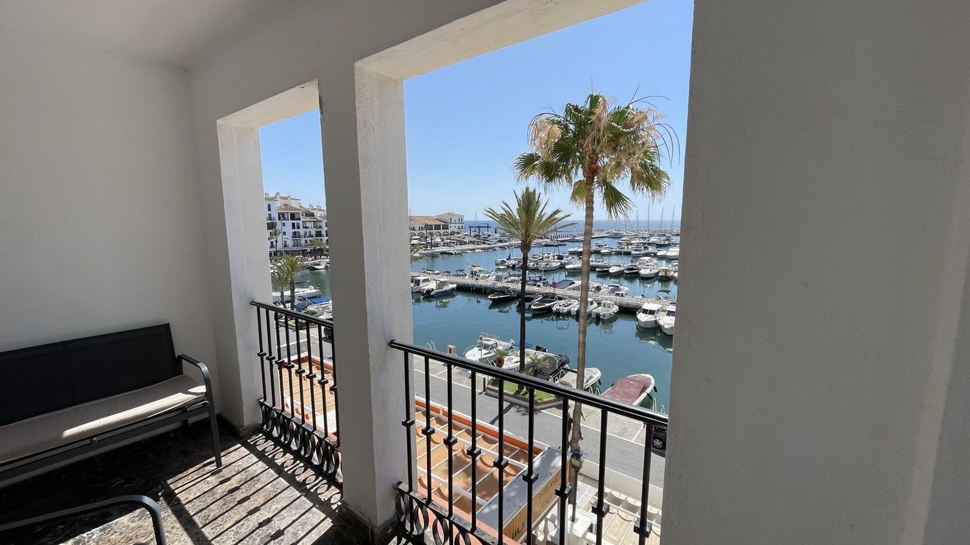 Condominio nel La Duquesa, Andalucía 11927062