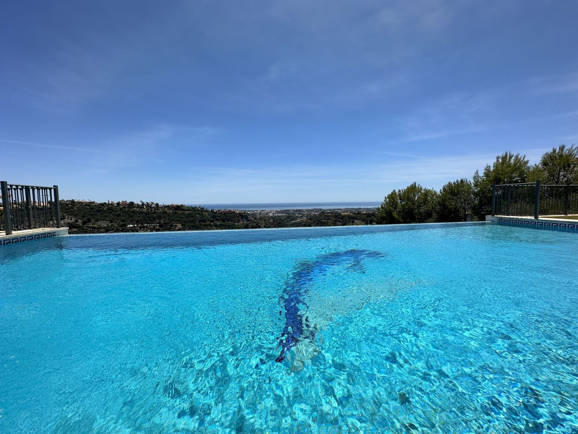 صناعي في Benahavis, Andalusia 11927064