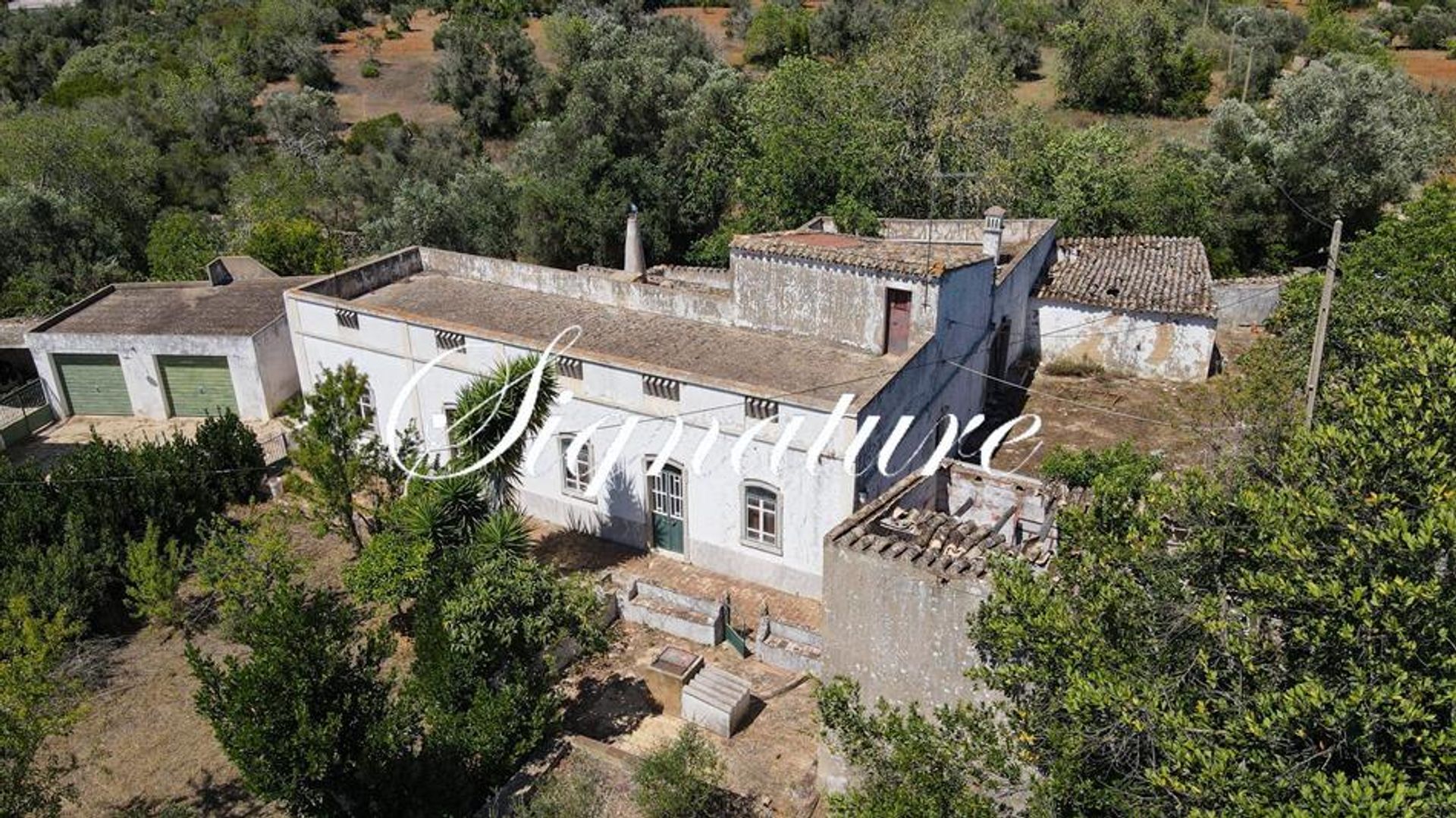 Huis in Santa Barbara de Nexe, Faro 11929344