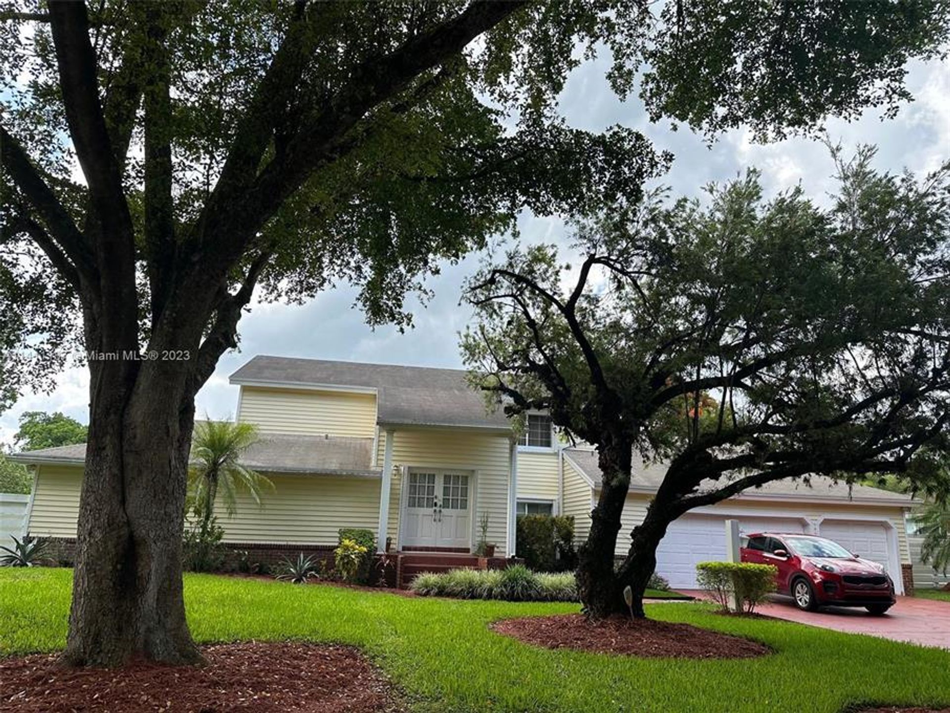 Condominium dans Country Walk, Florida 11929475