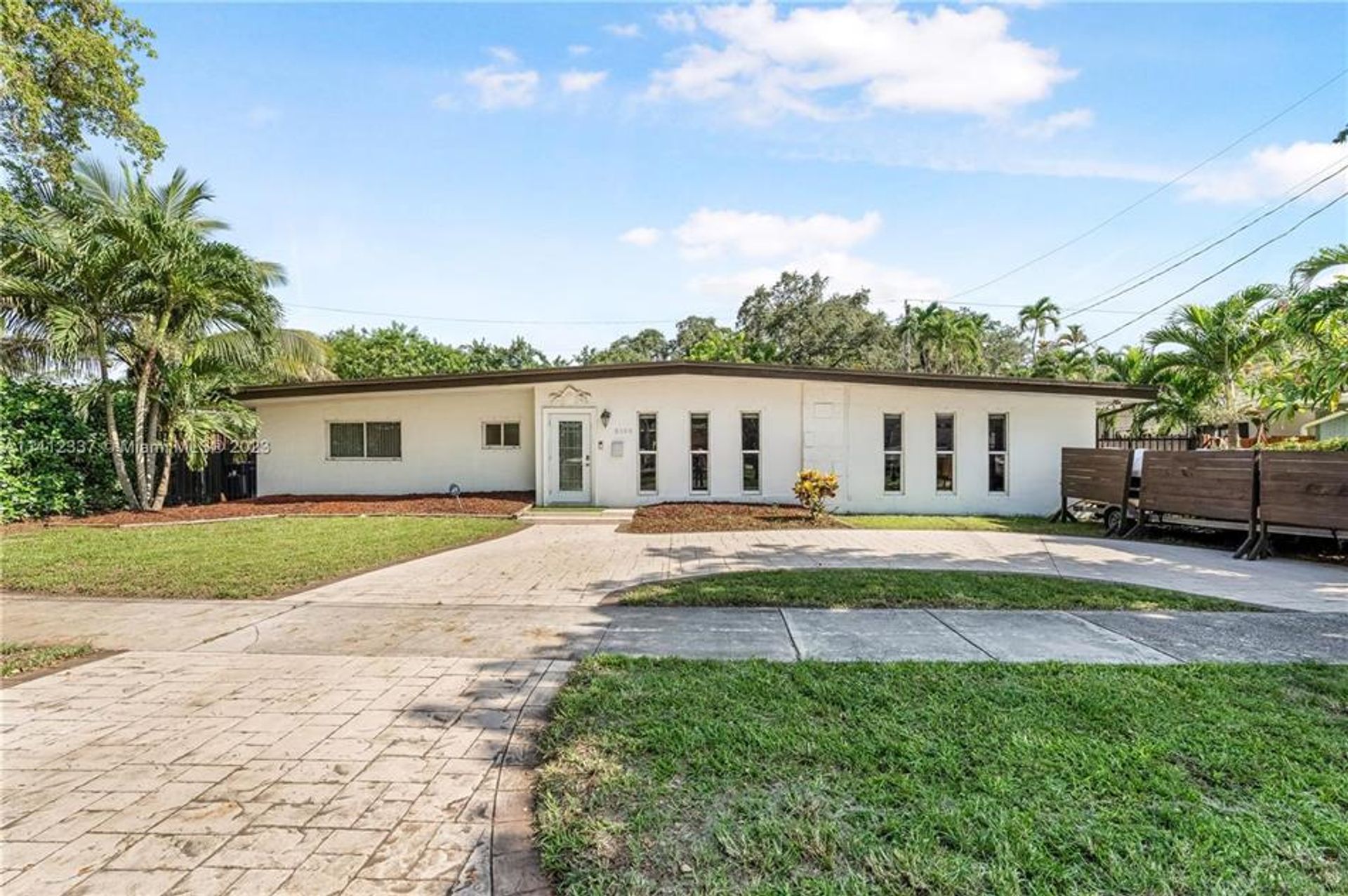 Συγκυριαρχία σε North Miami Beach, Florida 11929476