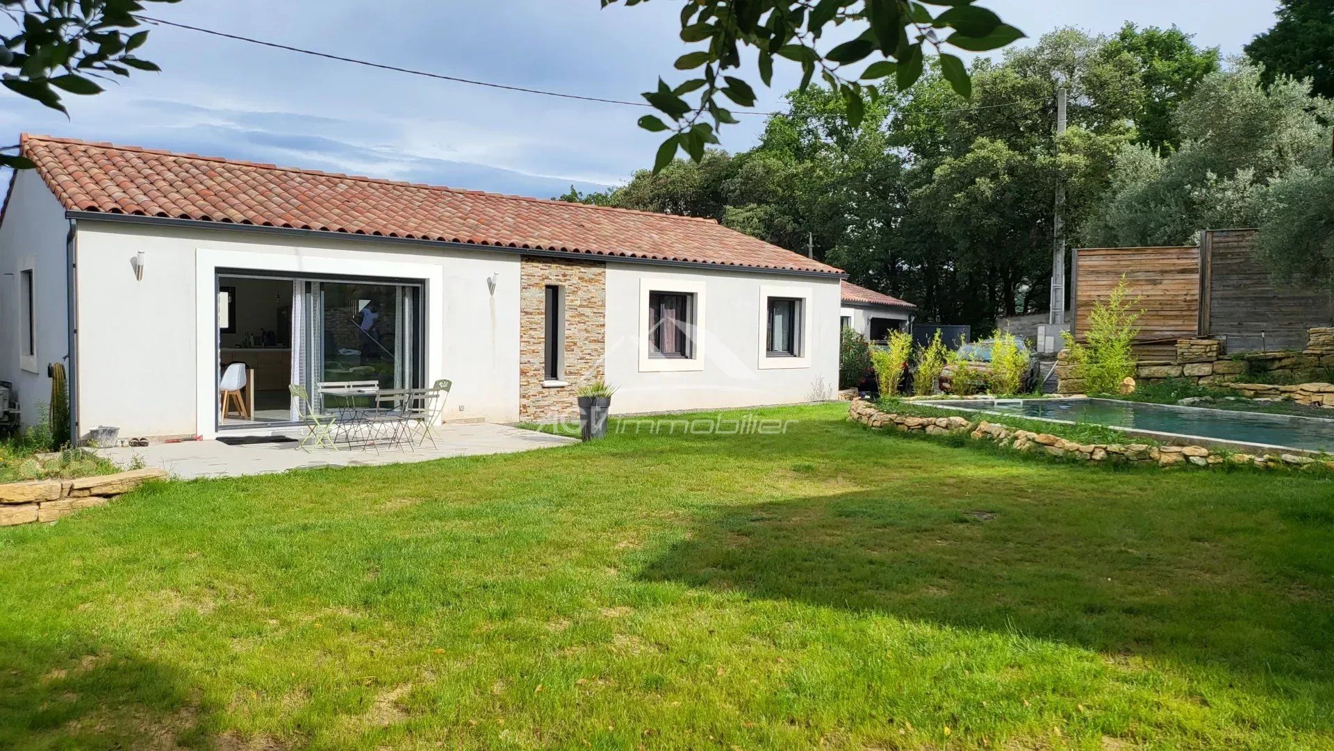 rumah dalam Saint-Privat-des-Vieux, Occitanie 11930361