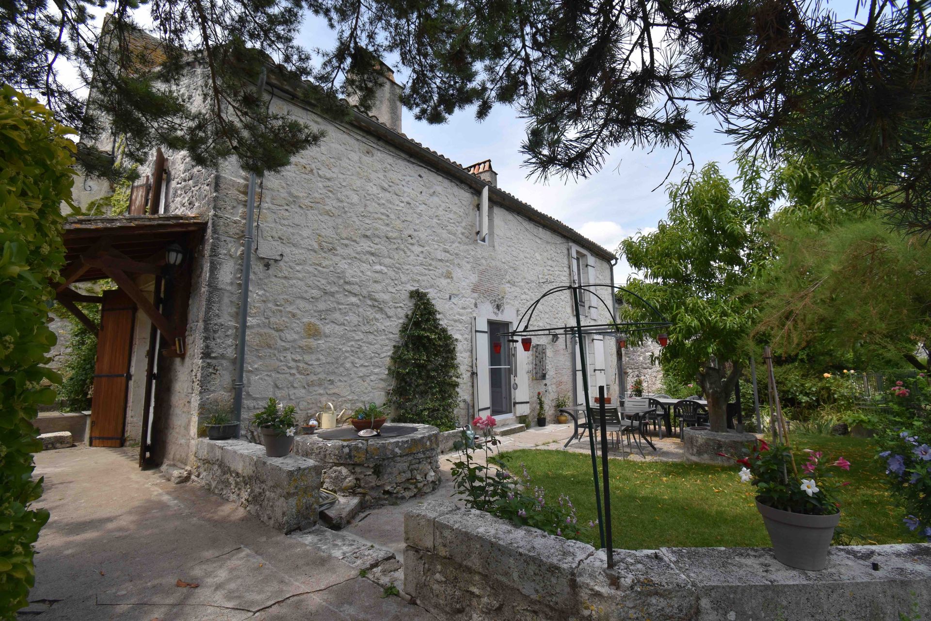 жилой дом в Saint-Perdoux, Nouvelle-Aquitaine 11930372