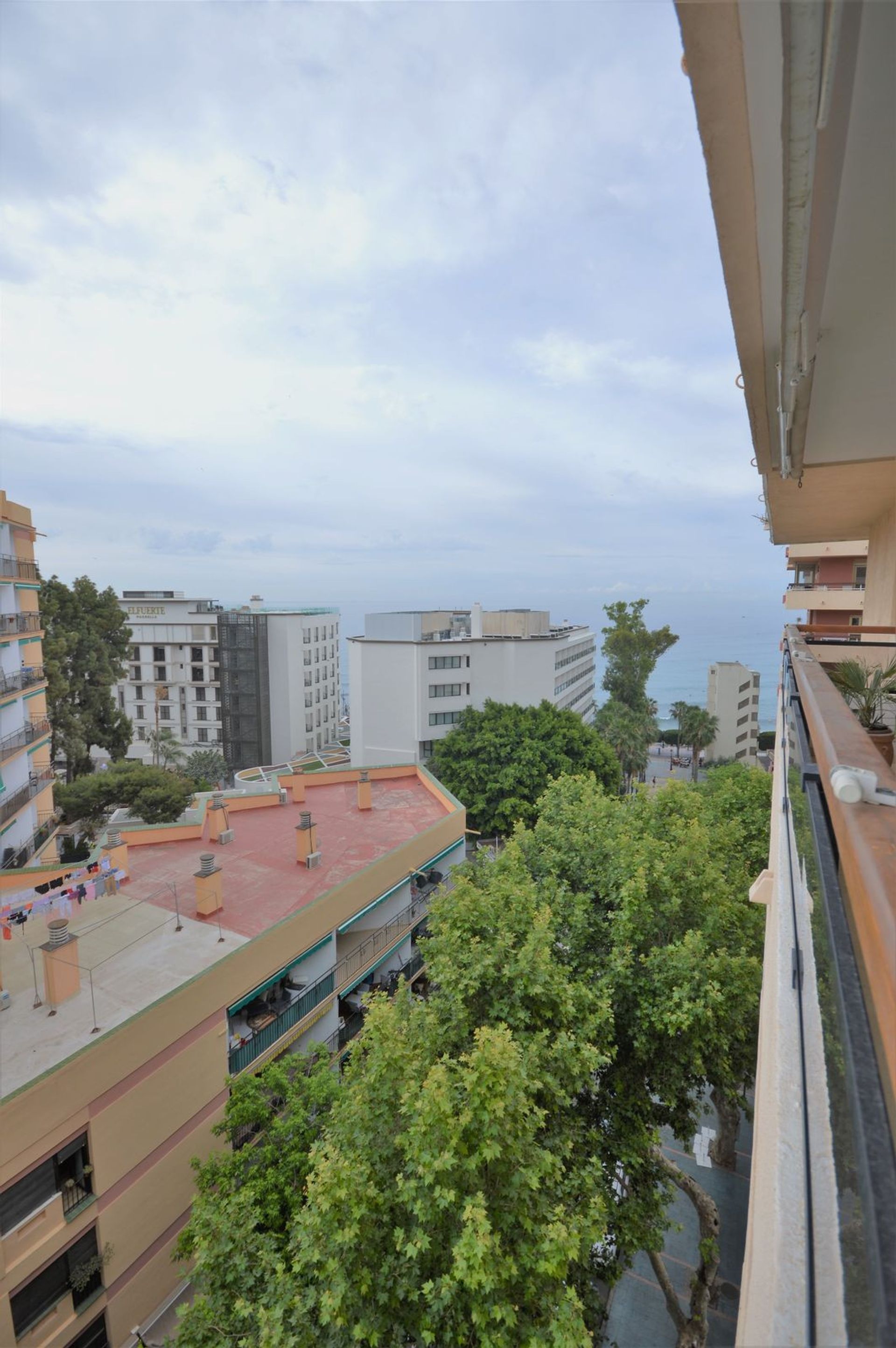 Condominium dans Marbella, Andalucía 11930648