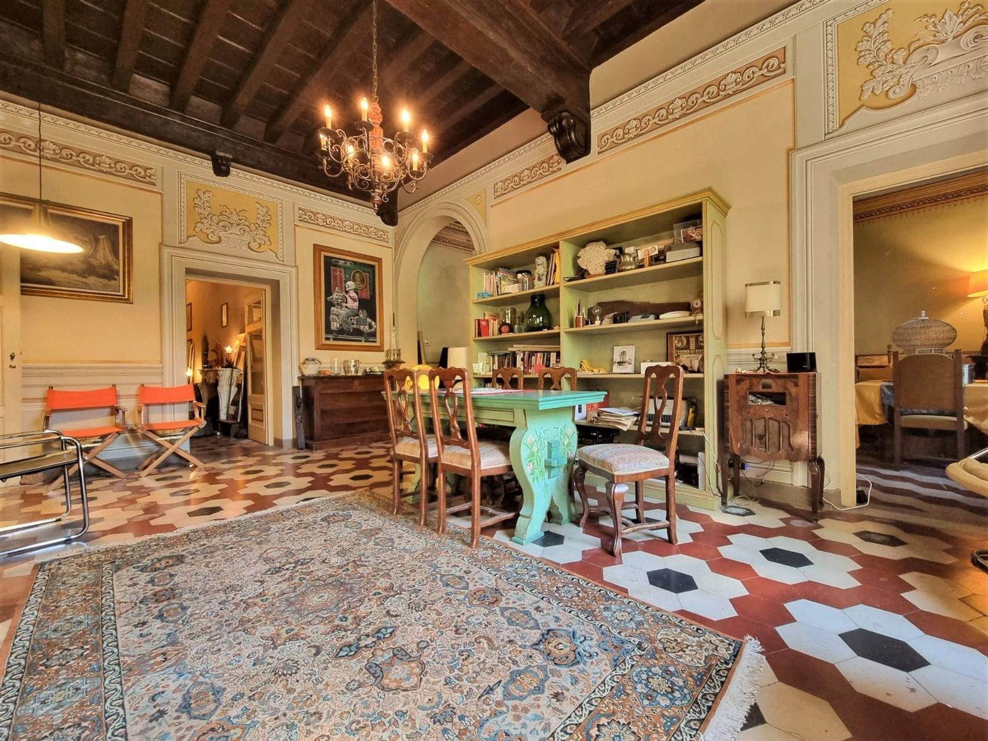 Condominium in Lucca, Piazza San Pietro Somaldi 11931554