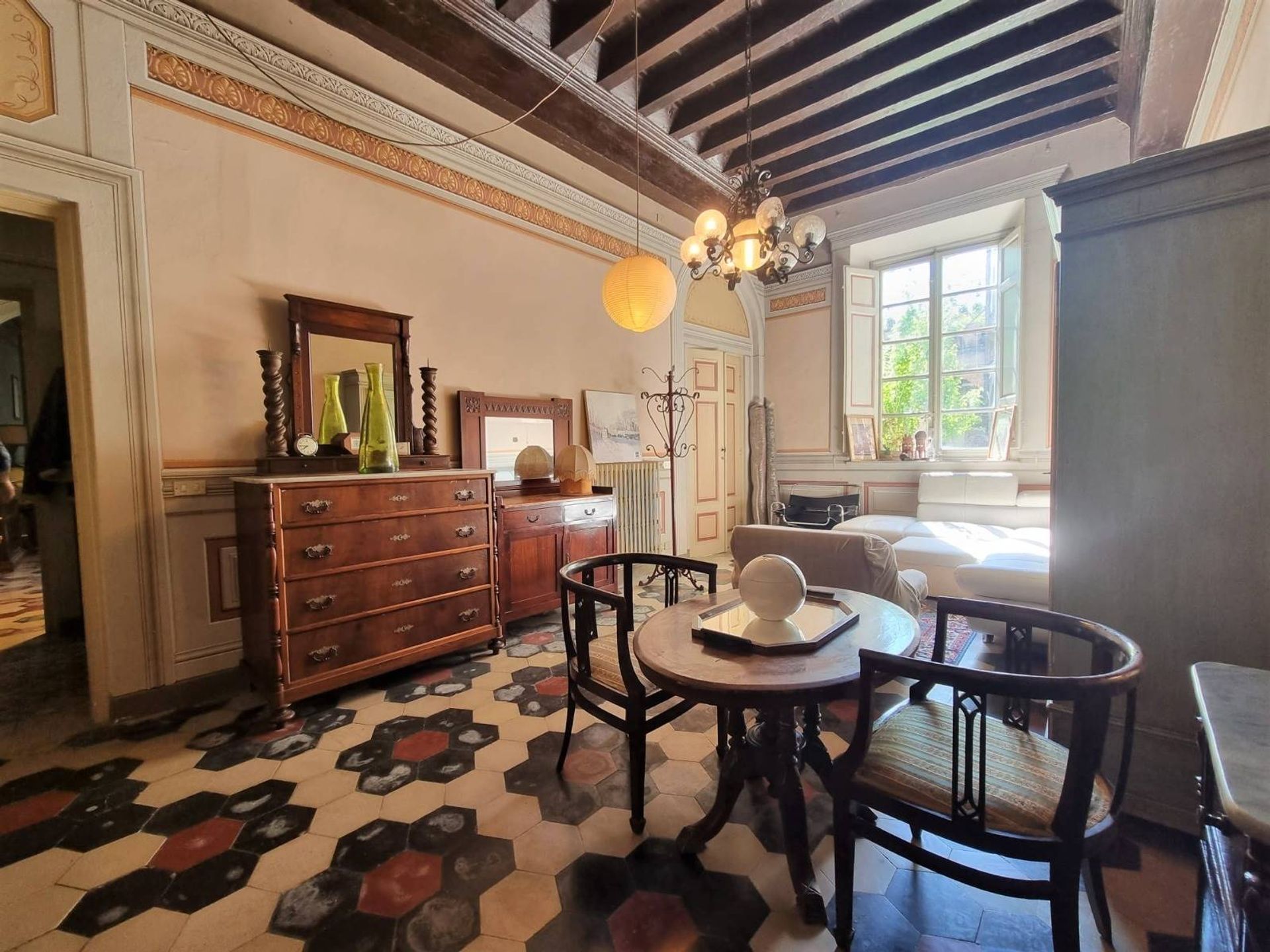 Condominium in Lucca, Piazza San Pietro Somaldi 11931554