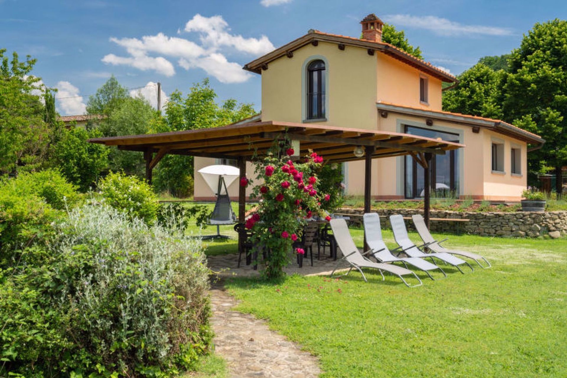 House in Arezzo, Tuscany 11932321