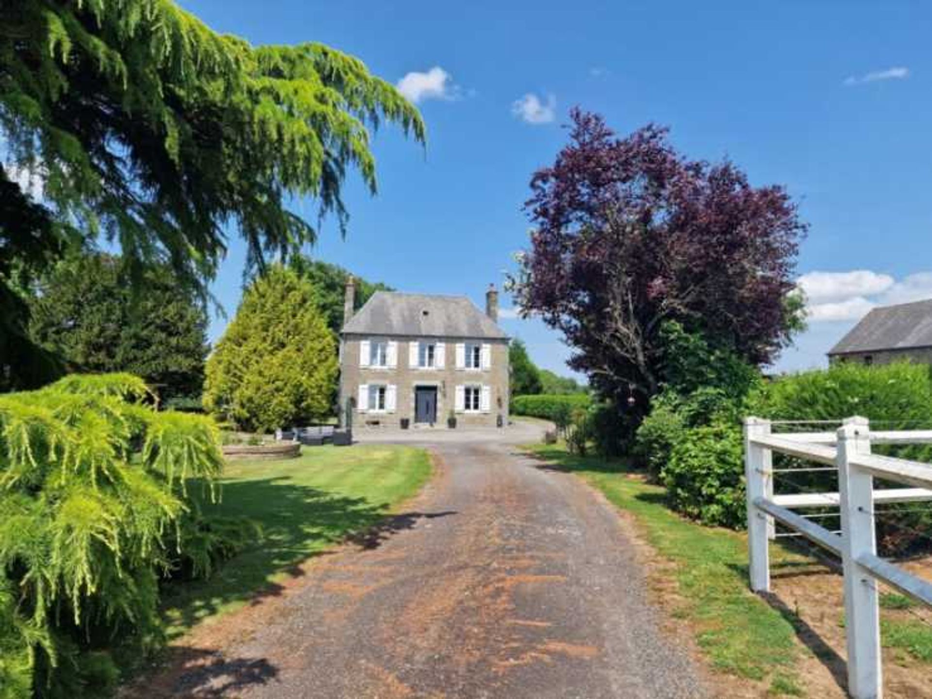 casa en Condé-sur-Noireau, Normandía 11932725