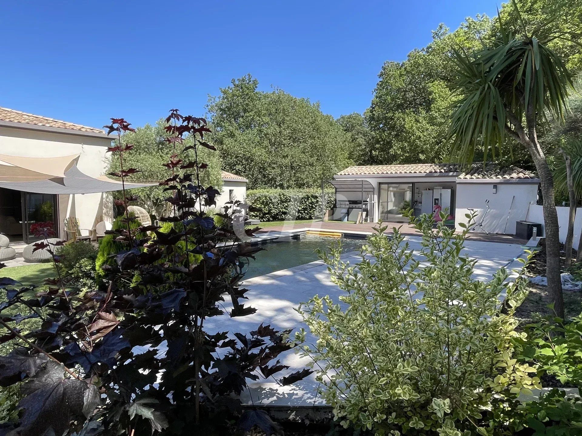 Dom w Mimet, Provence-Alpes-Cote d'Azur 11933338