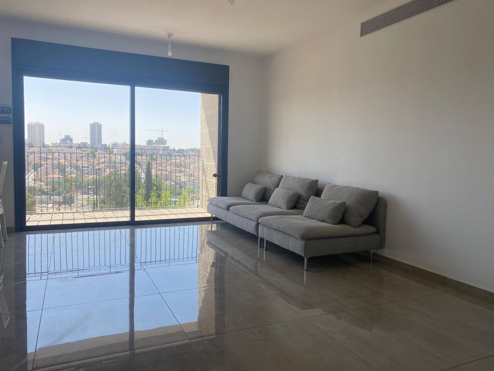 Condominio nel Gerusalemme, Abba Eban Street 11933709