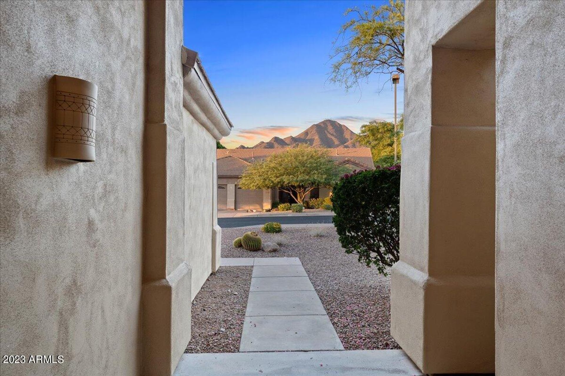 casa no Taliesin West, 10959 East Raintree Drive 11933721