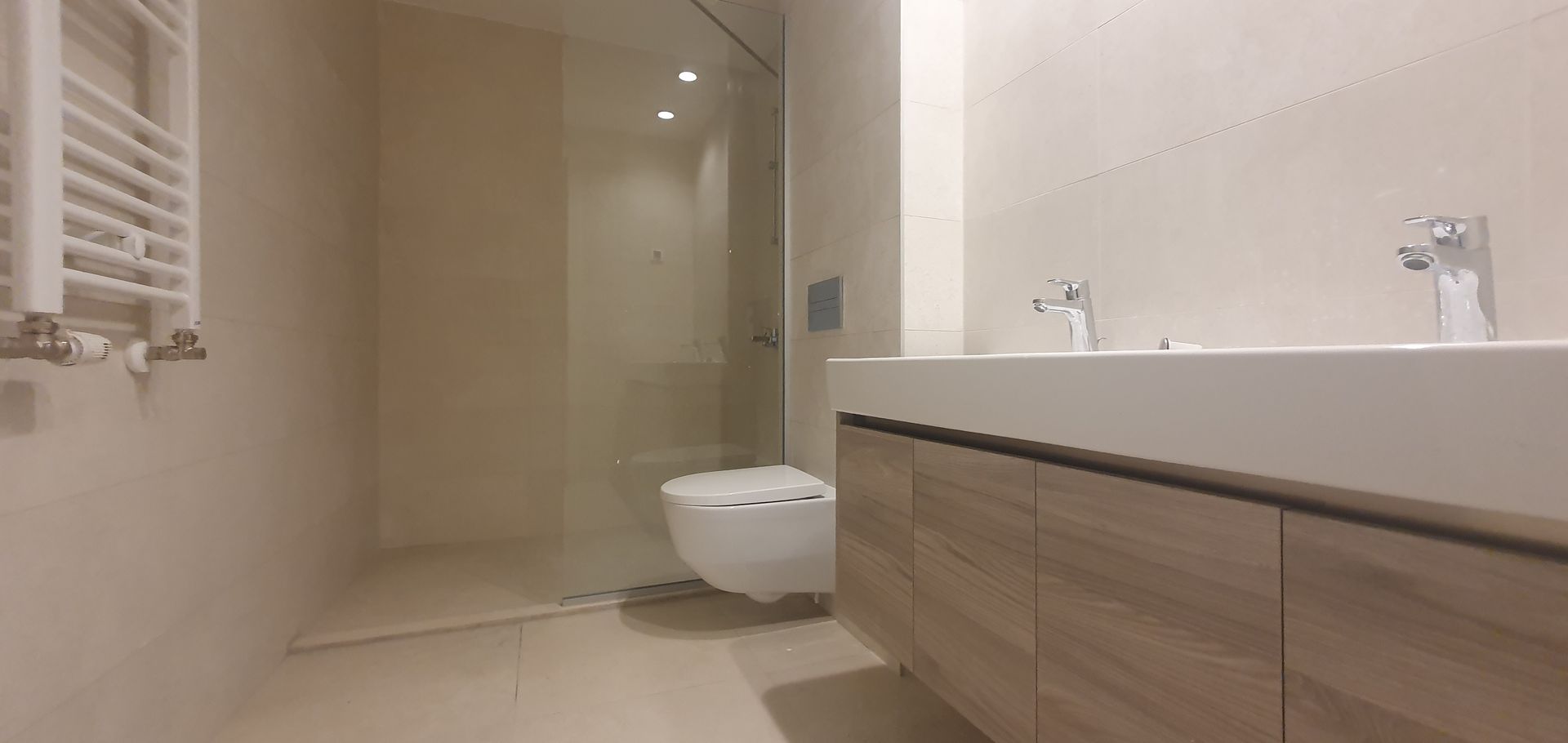 Condominio en Beograd, 17 Hercegovačka 11933726