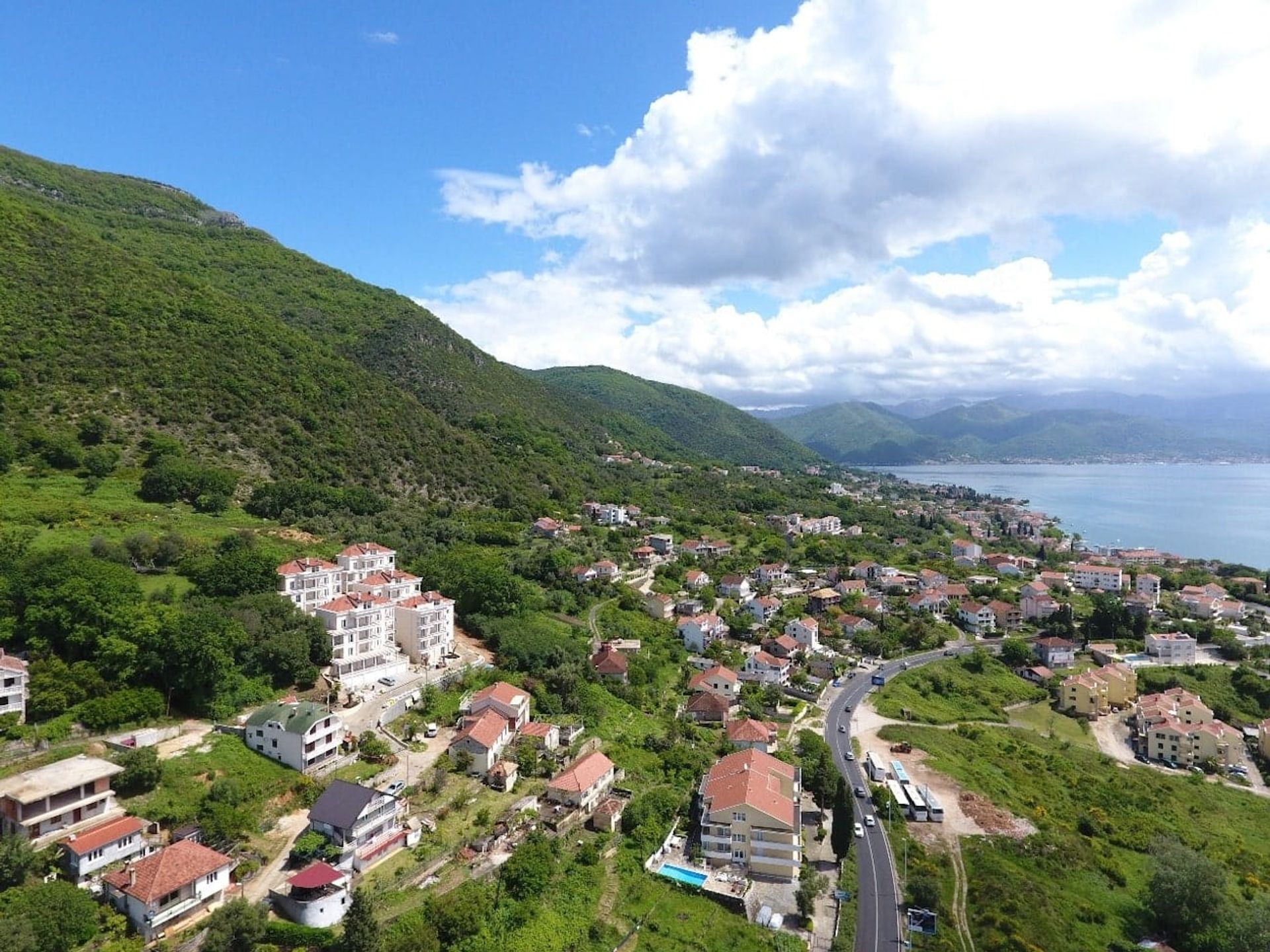 Condominium dans Zelenika, Herceg Novi 11933830