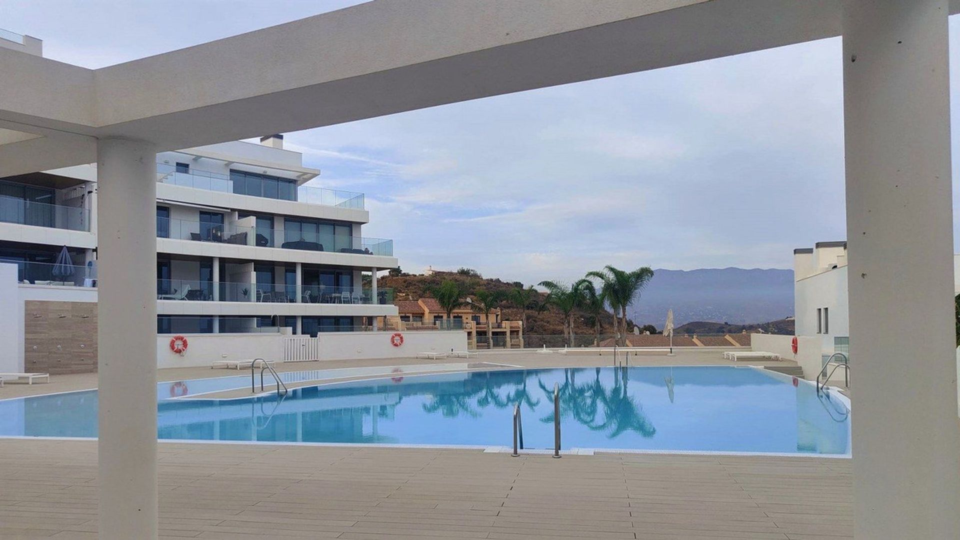 Condominium dans La Cala de Mijas, Andalusia 11934616