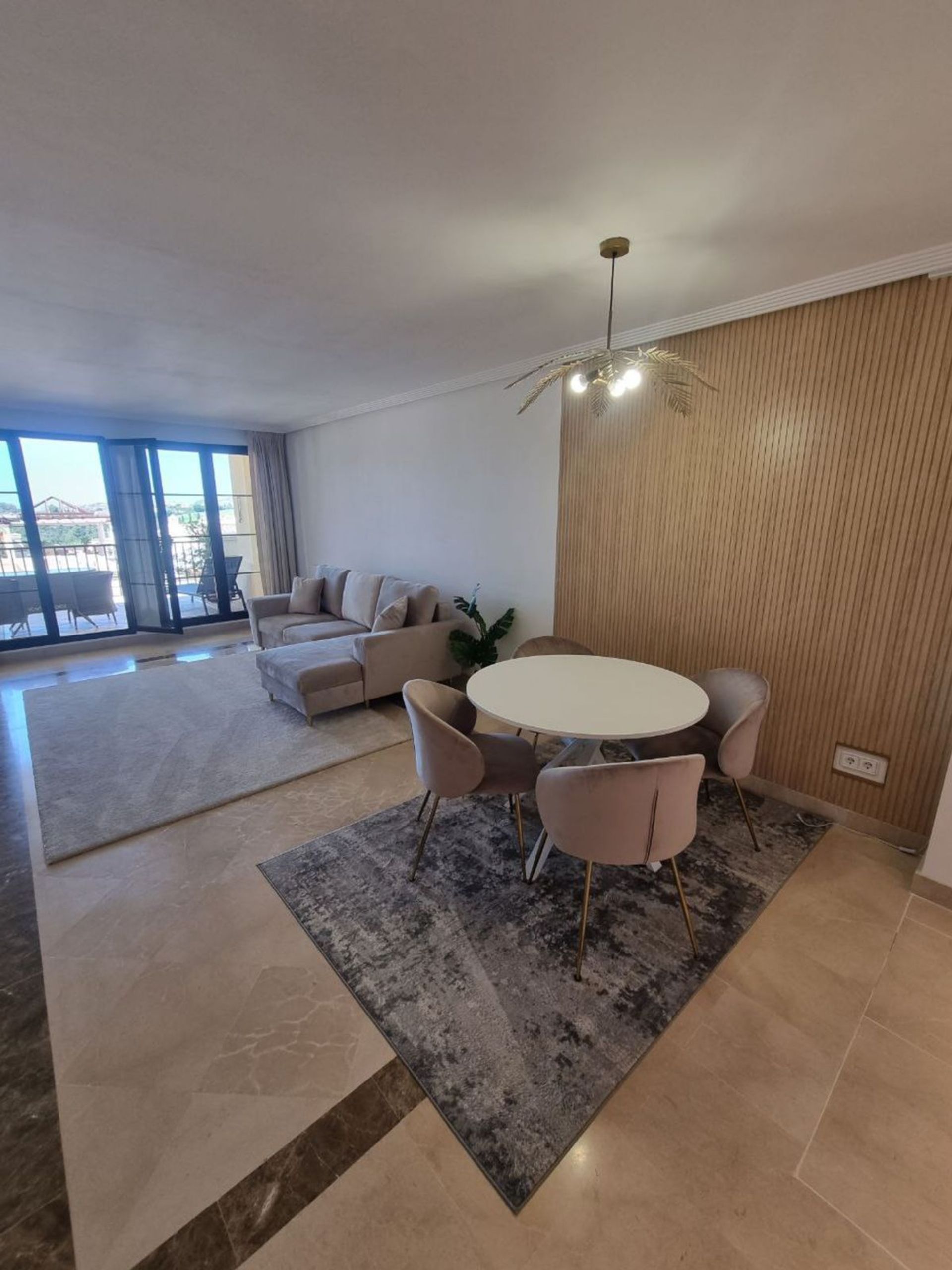 Condominio nel Benahavis, Andalusia 11934894