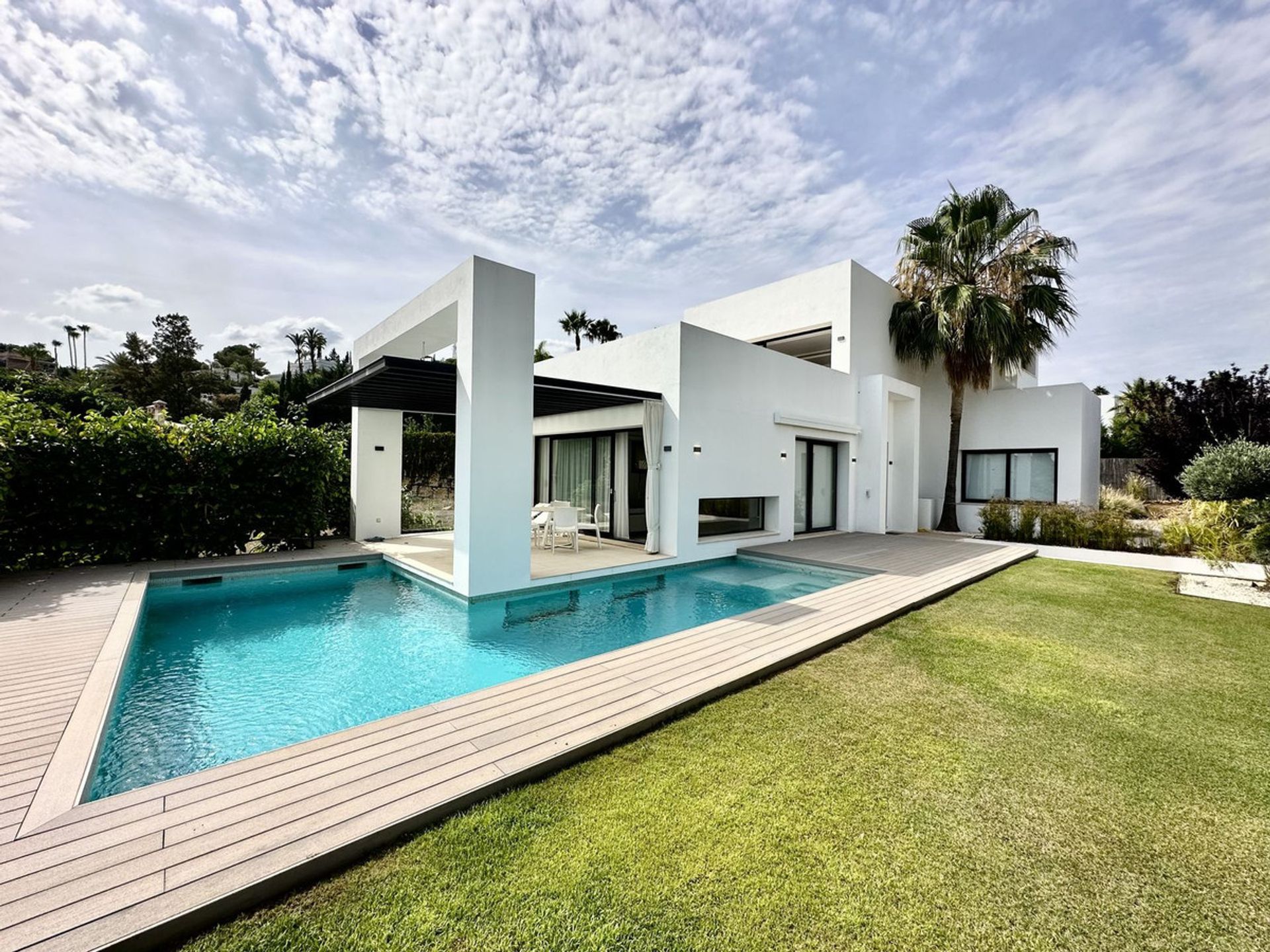 House in Marbella, Andalusia 11934968