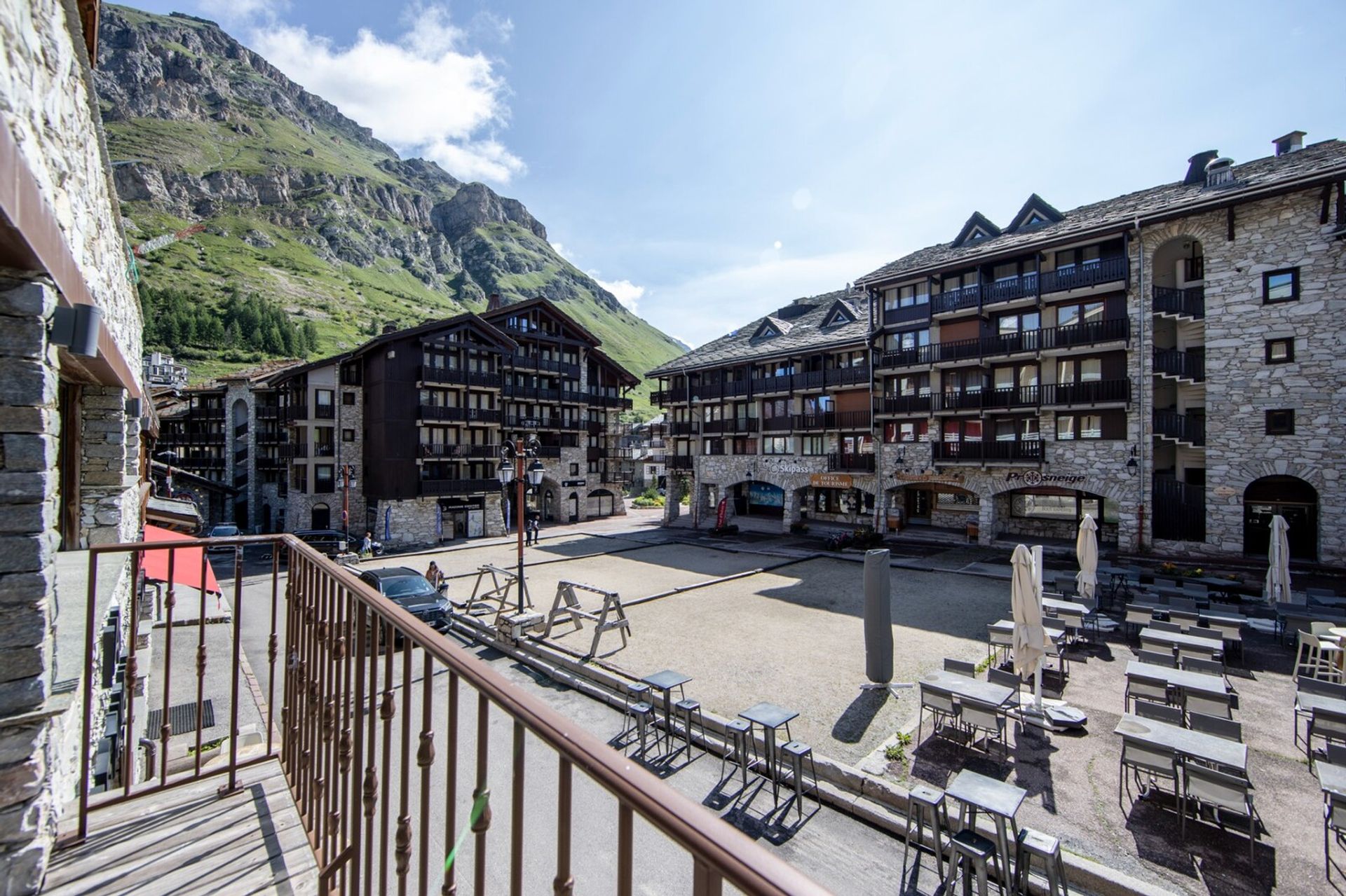 Condominio nel Val-d'Isère, Auvergne-Rhône-Alpes 11935425