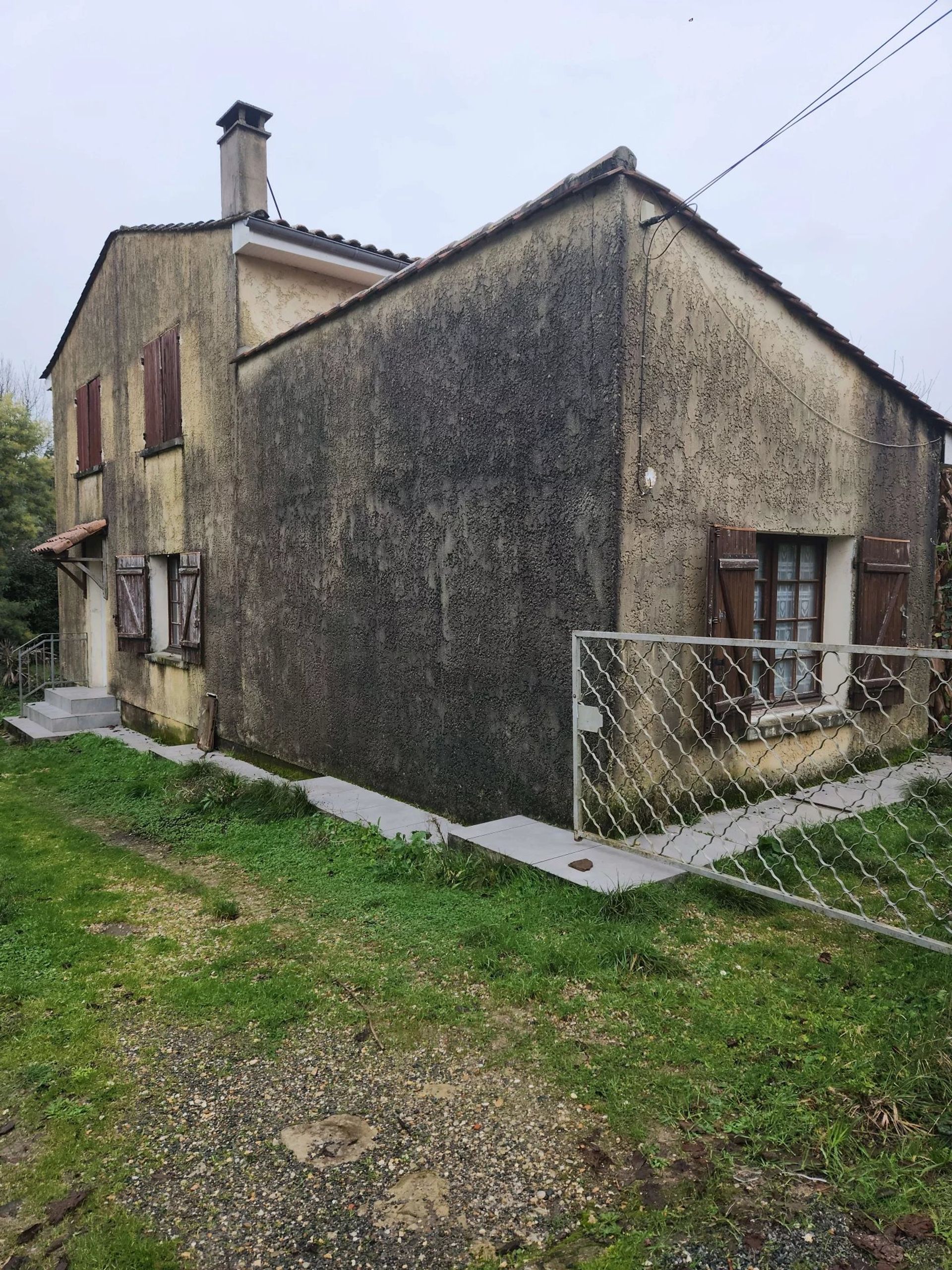 Casa nel Bourg-sur-Gironde, Gironde 11936091