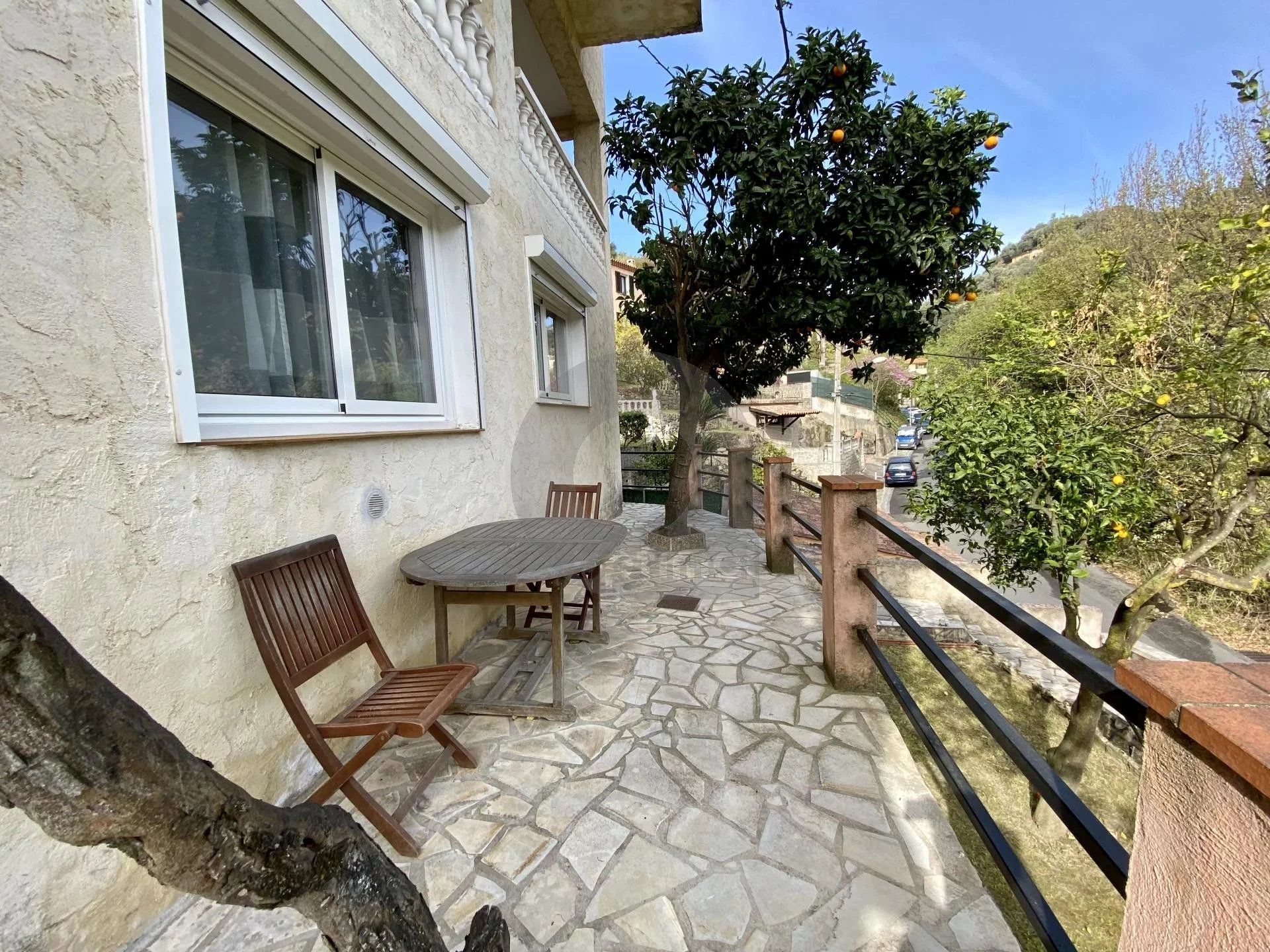 Pelbagai Rumah dalam Menton, Alpes-Maritimes 11936287