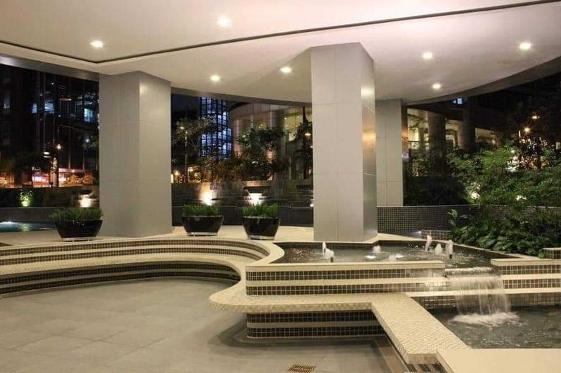 Condominium in South Side, Makati 11936659