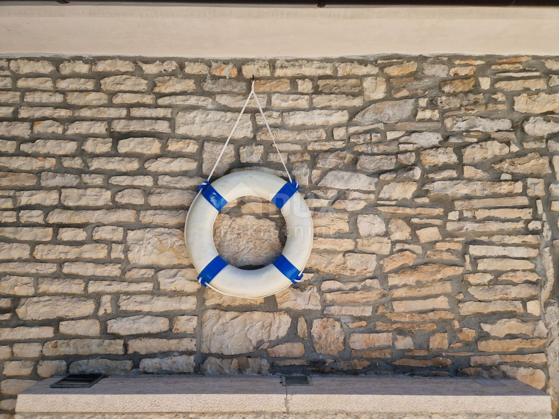 casa en Svetvinčenat, Istria County 11936762