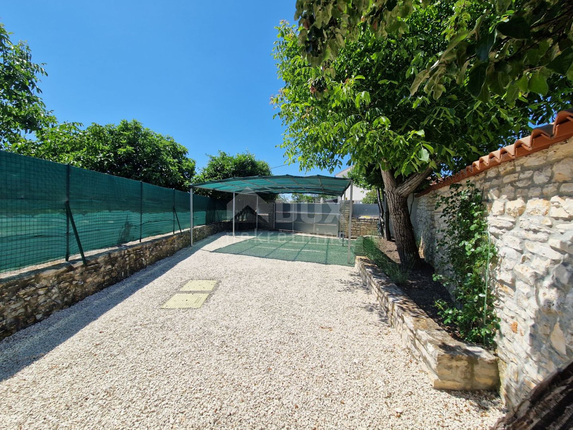 House in Svetvinčenat, Istria County 11936762