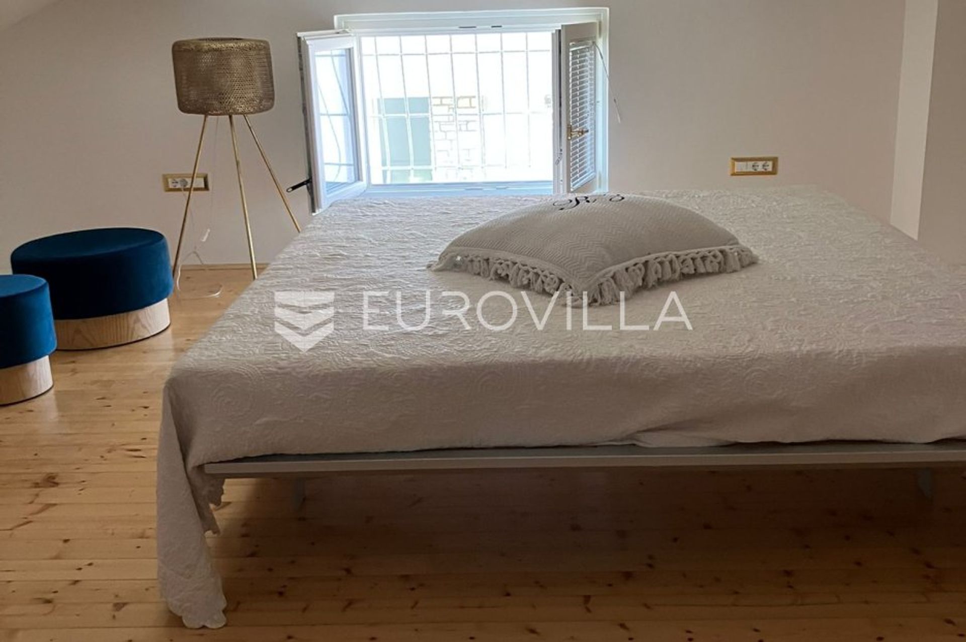 жилой дом в Rovinj, Istarska županija 11936804