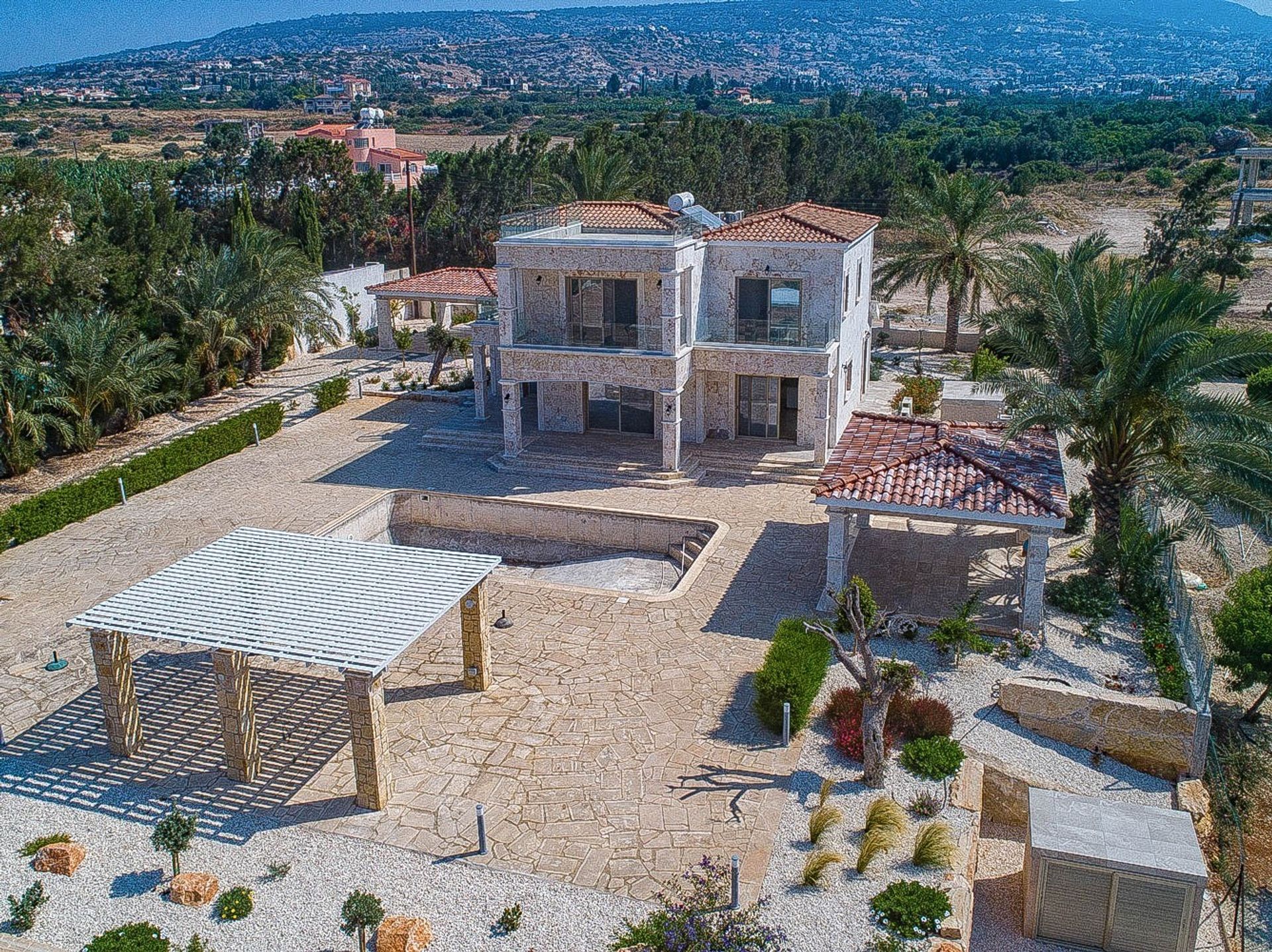 жилой дом в Peyia, Paphos 11937154