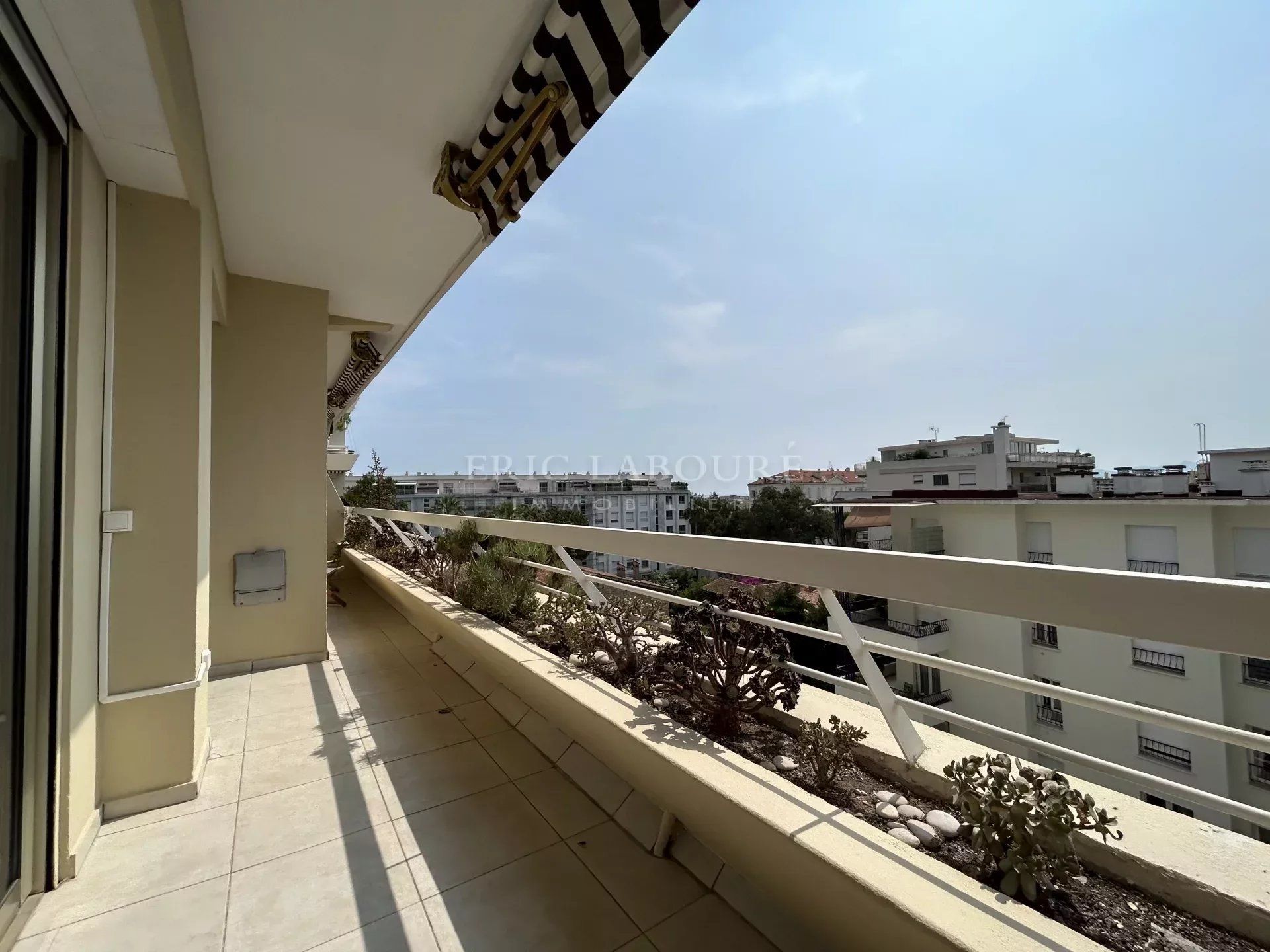 Condominio nel Cannes, Alpes-Maritimes 11937265