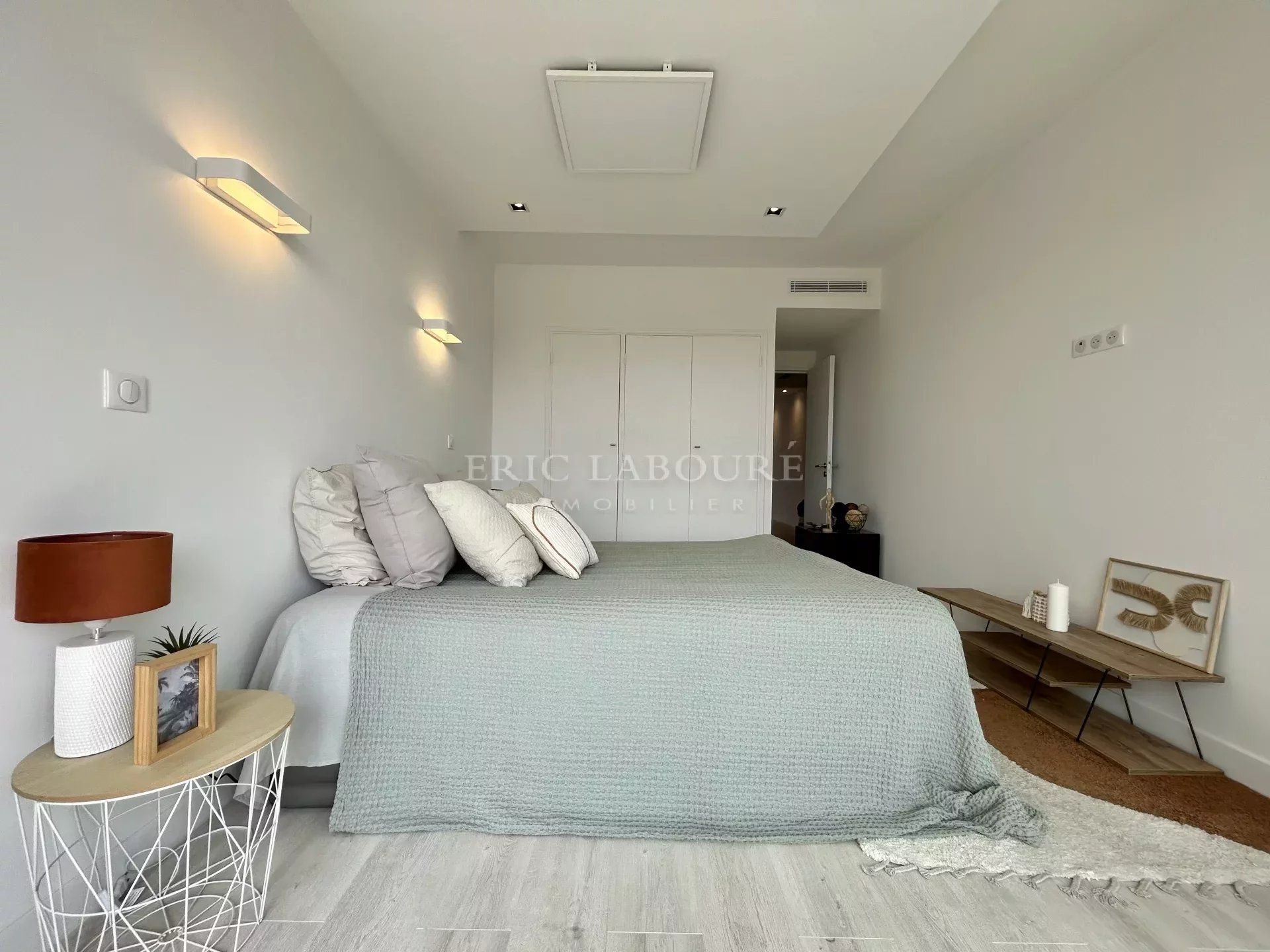 Condominio nel Cannes, Alpes-Maritimes 11937265