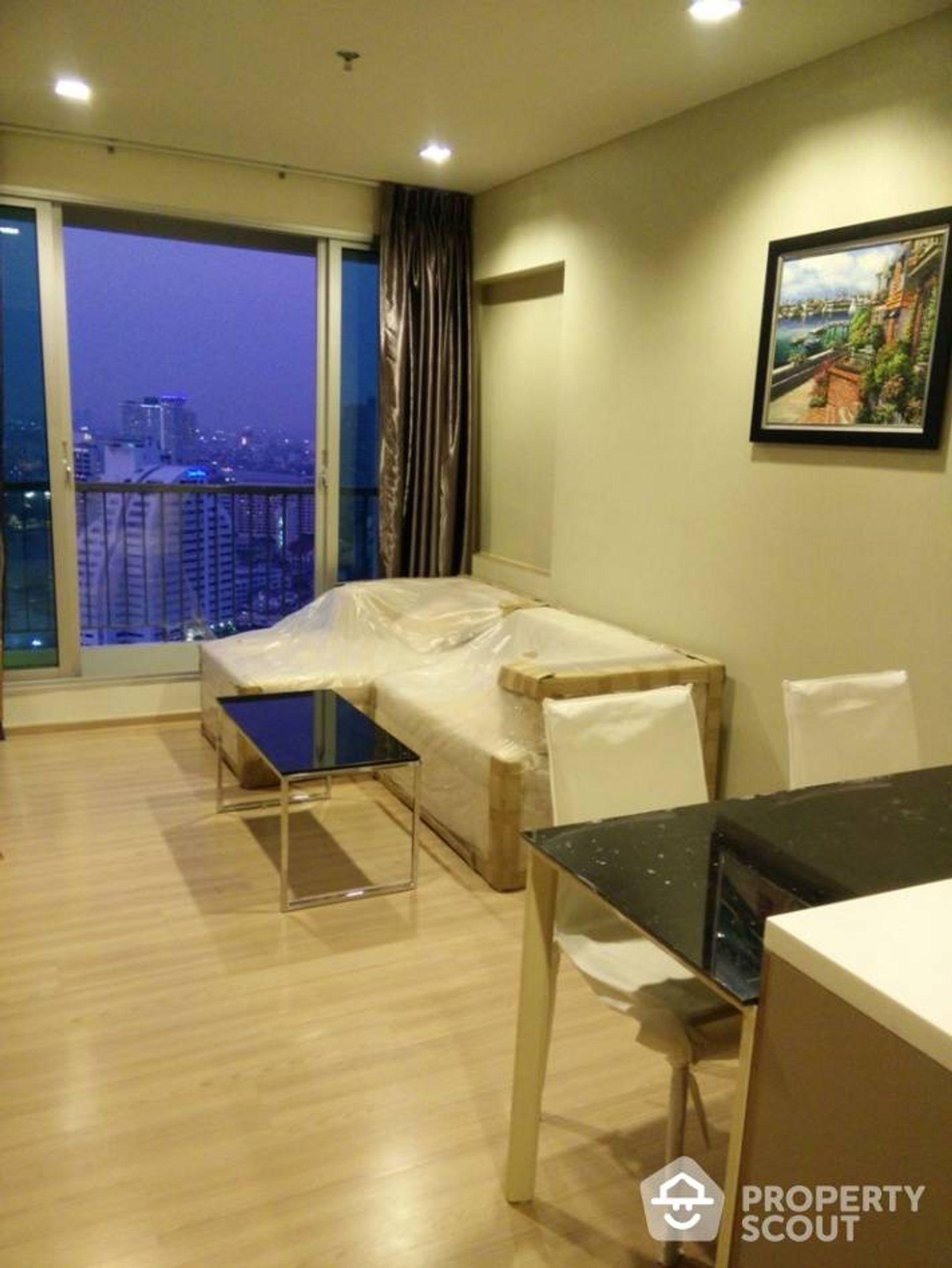 Condominium in Sathon, Krung Thep Maha Nakhon 11937510