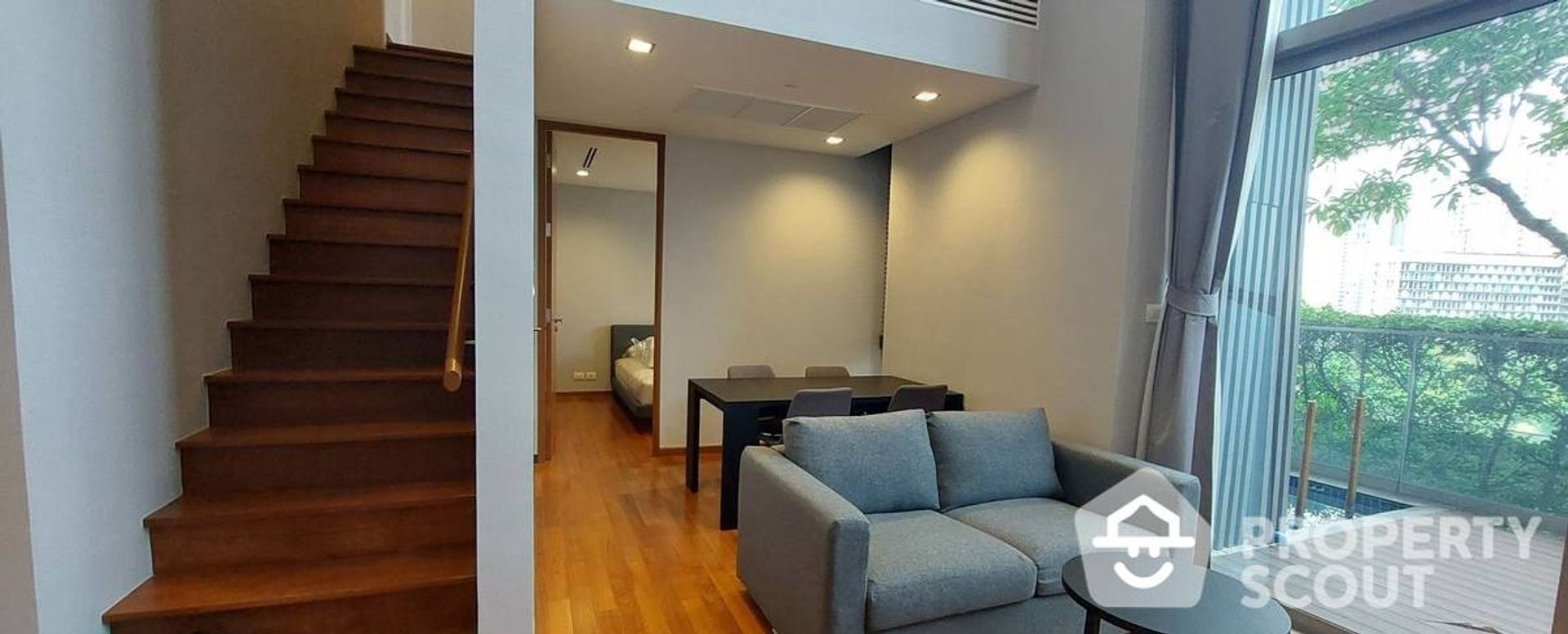 Condominio en Khlong Toei, Krung Thep Maha Nakhon 11937560